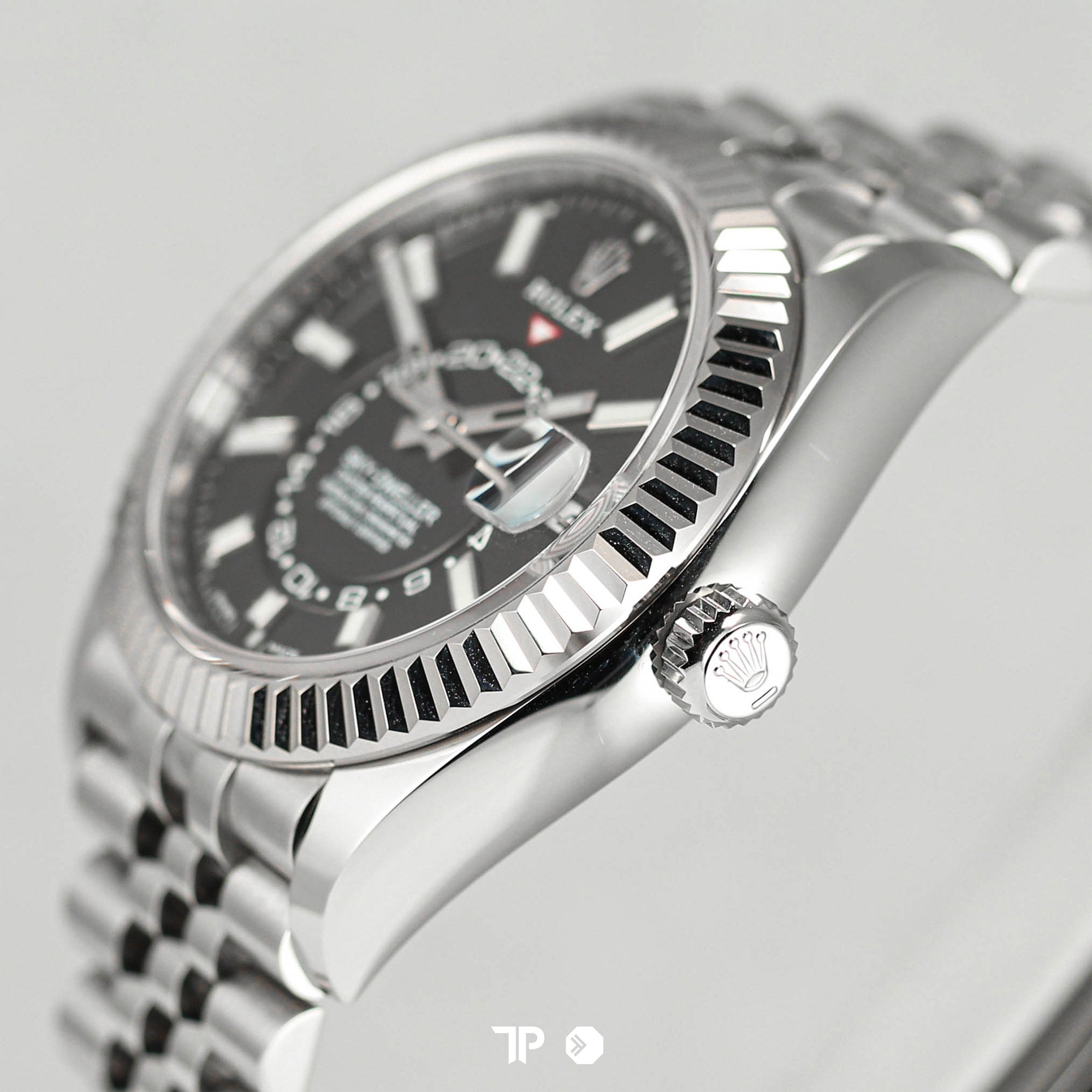 Sky-Dweller 42mm Oyster Black Dial NEW (2023)
