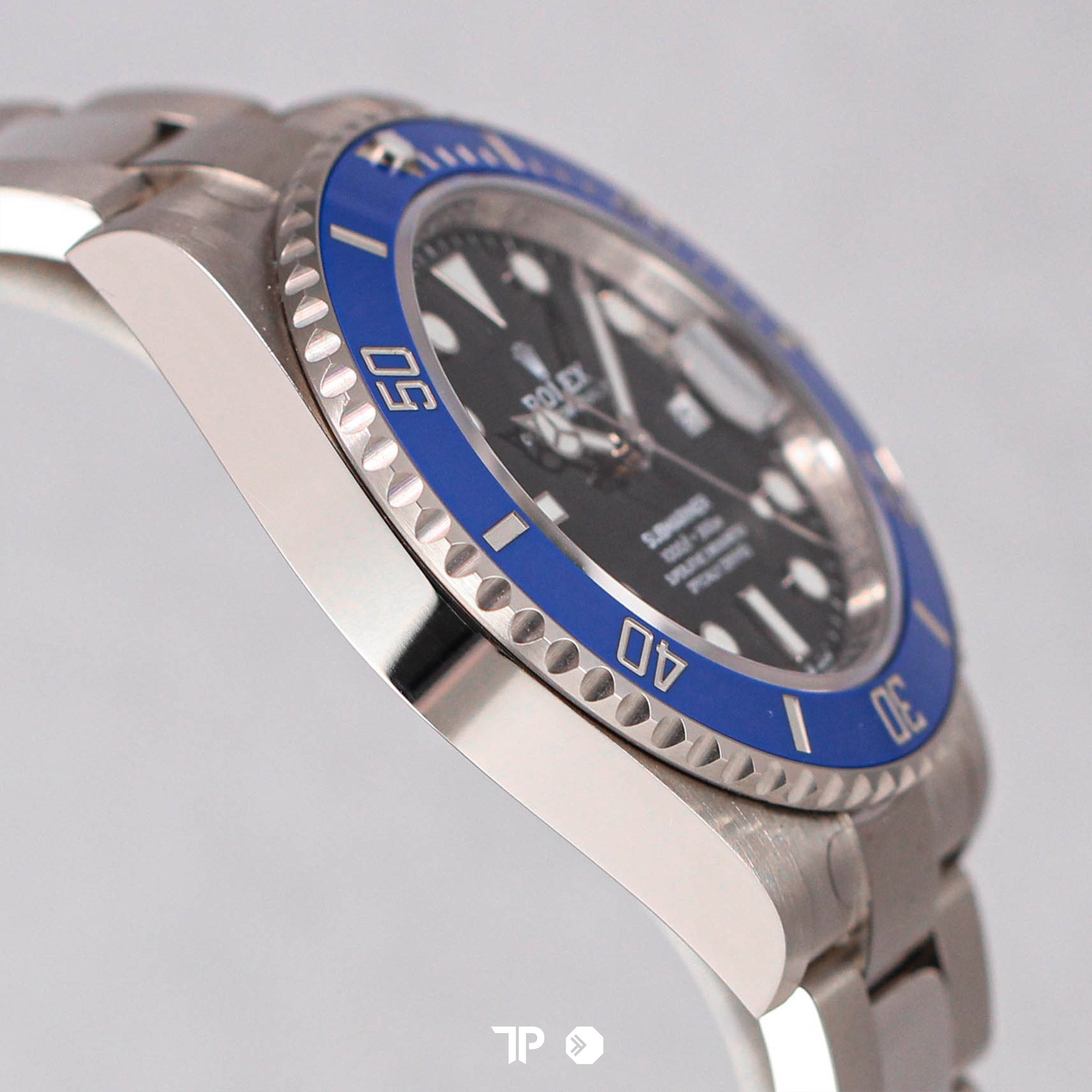 Submariner All White Gold Blue Ceramic ” SMURF ” (2021)