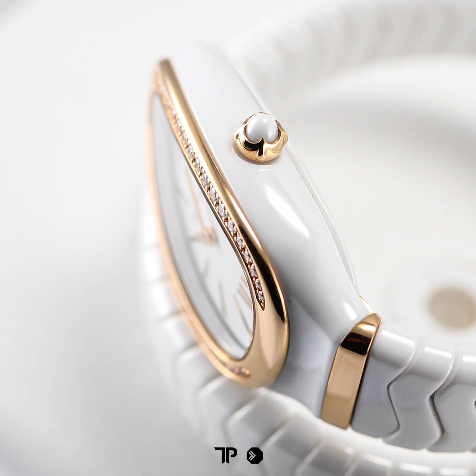Serpenti Spiga White Ceramic Single (2021)