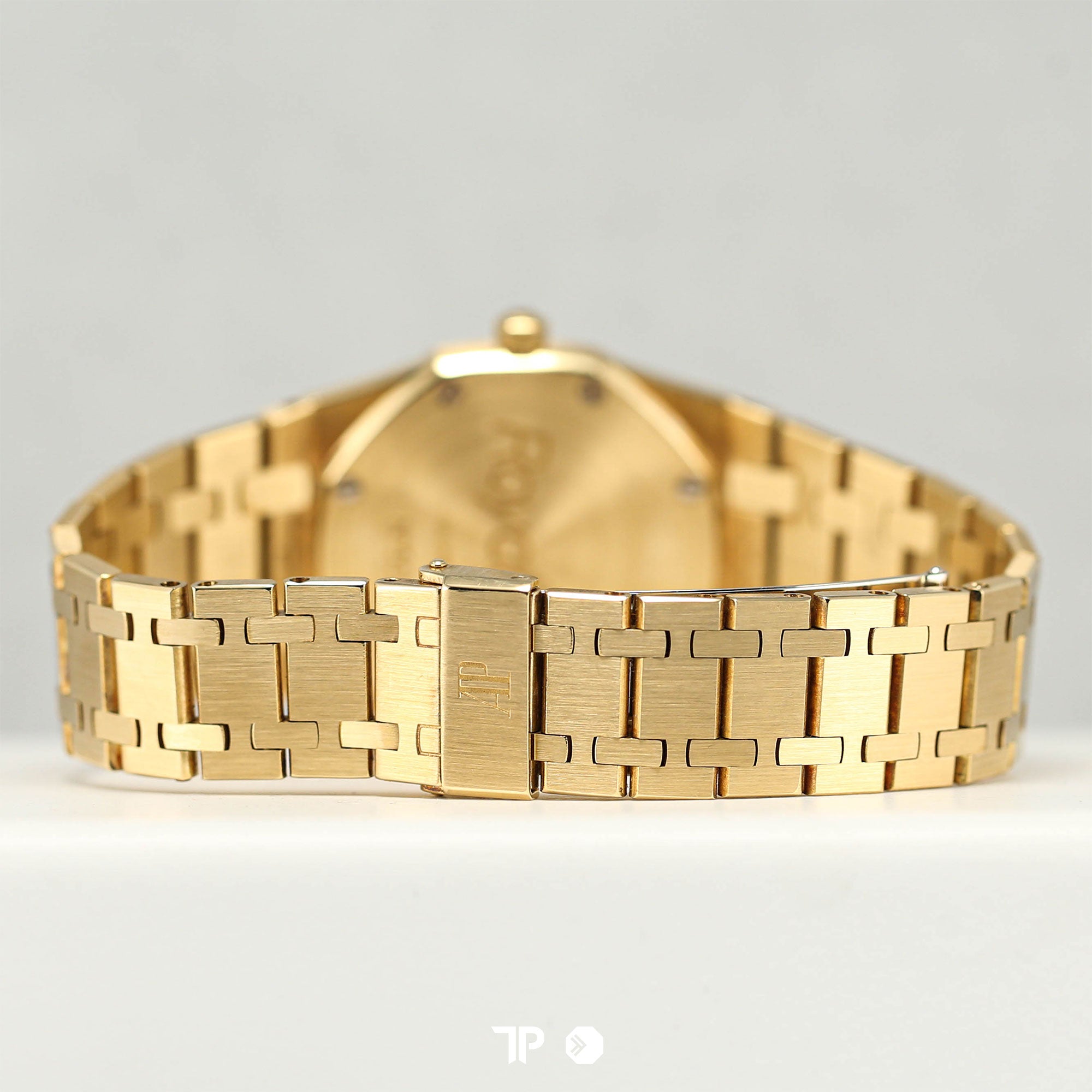 Royal Oak Rare Factory Diamond Full Yellow Gold Ultra Thin Quartz 33mm