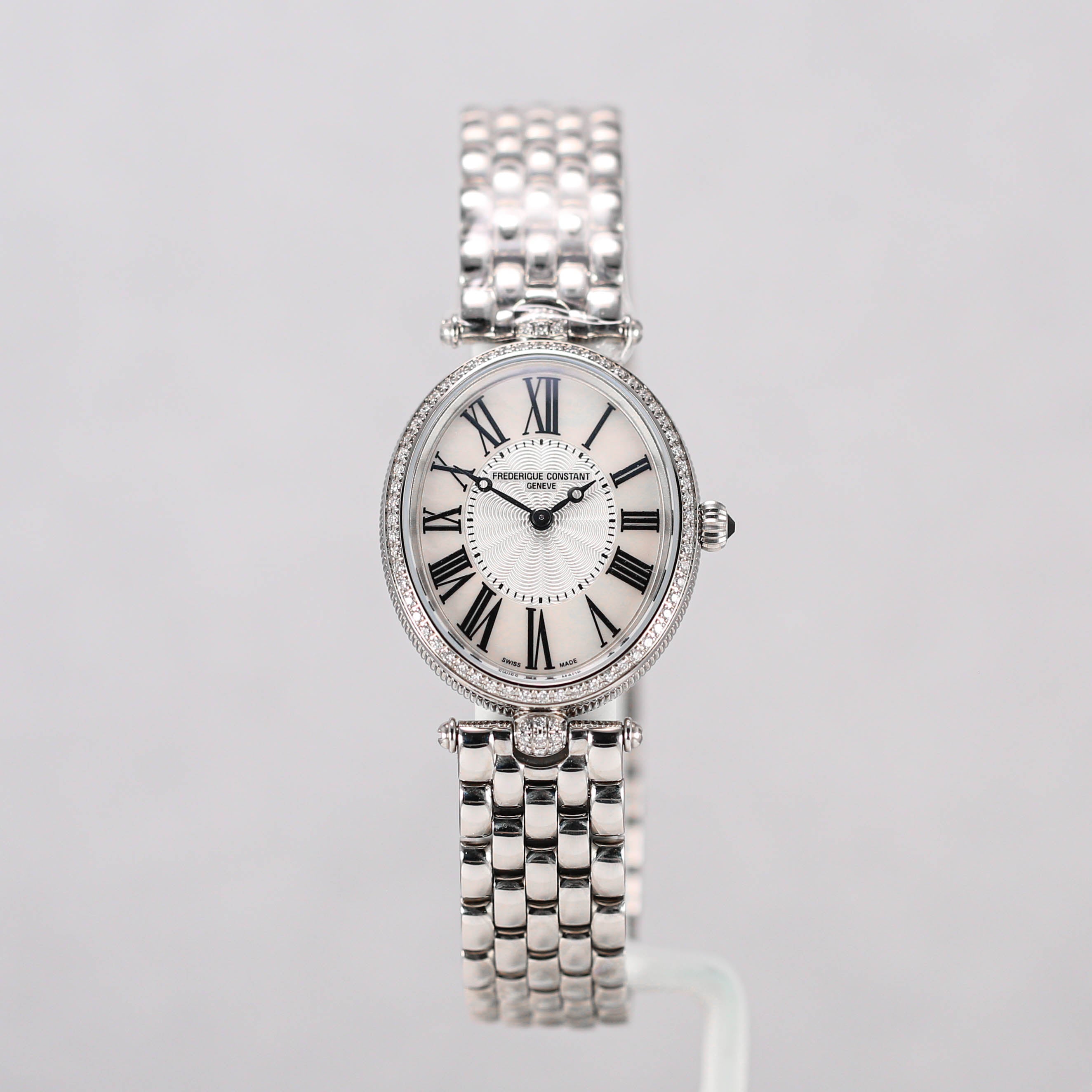 Art Déco Oval Diamond FC-200MPW2VD6B 30mm (2022)