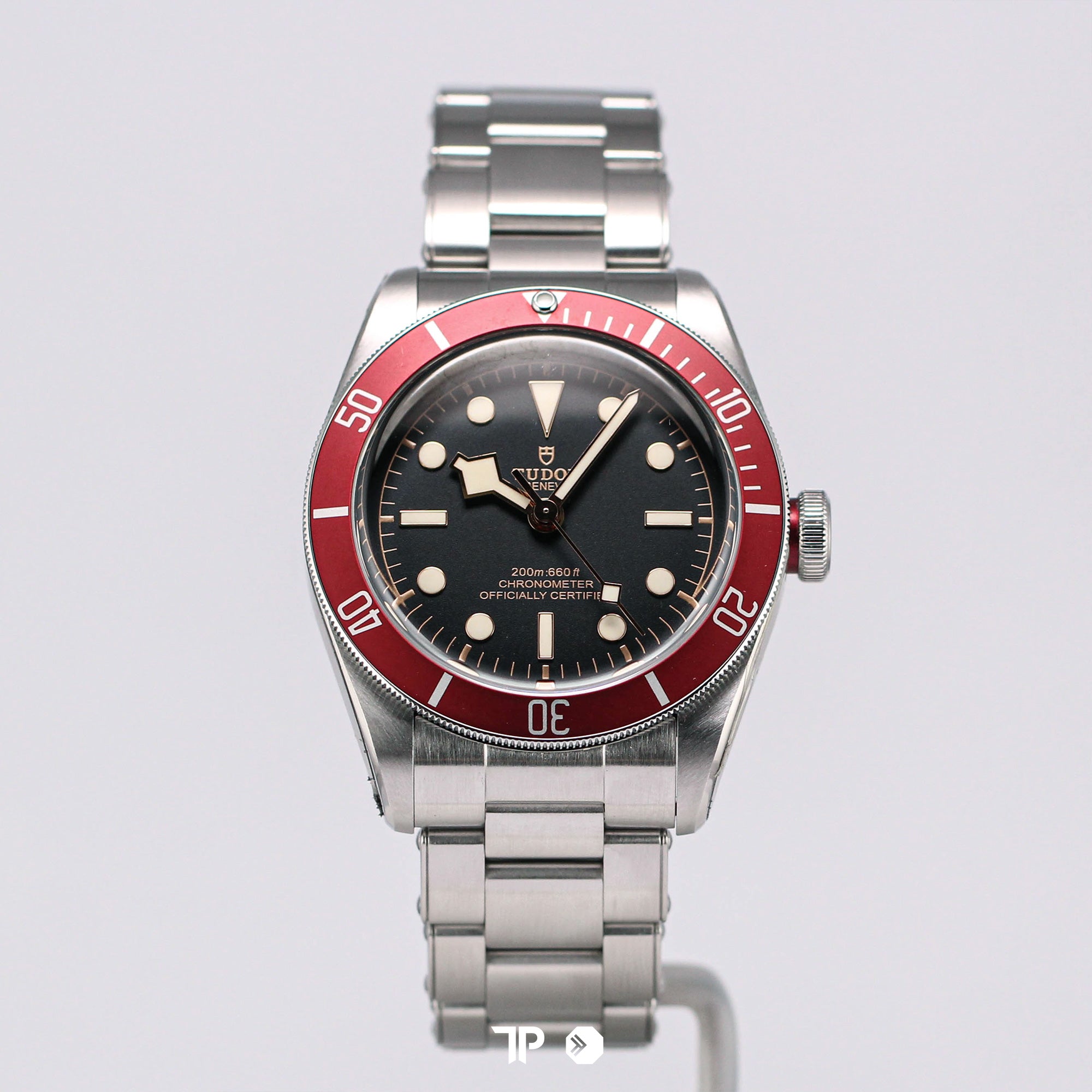 Black Bay Red Burgundy 41mm (2021)