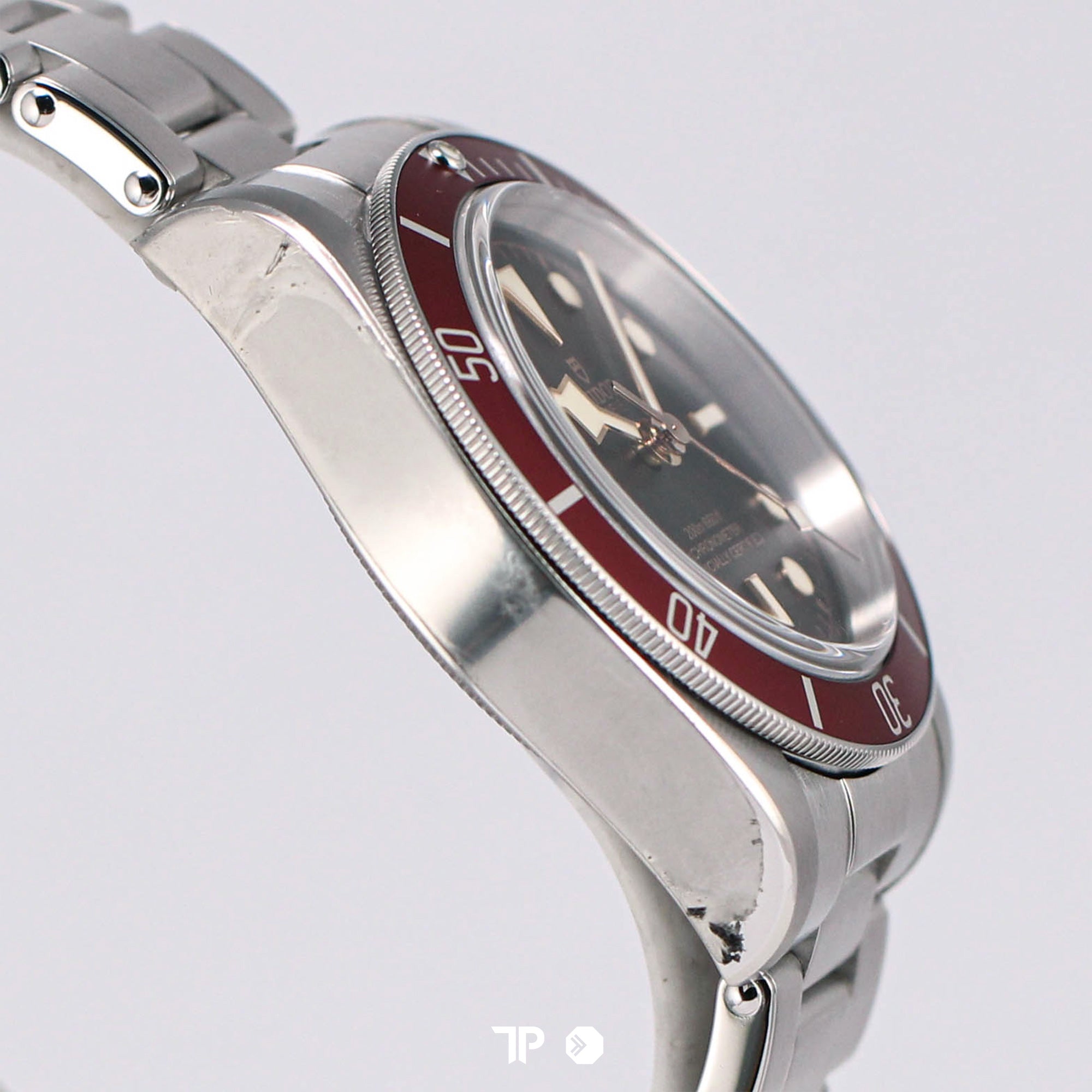 Black Bay Red Burgundy 41mm (2021)