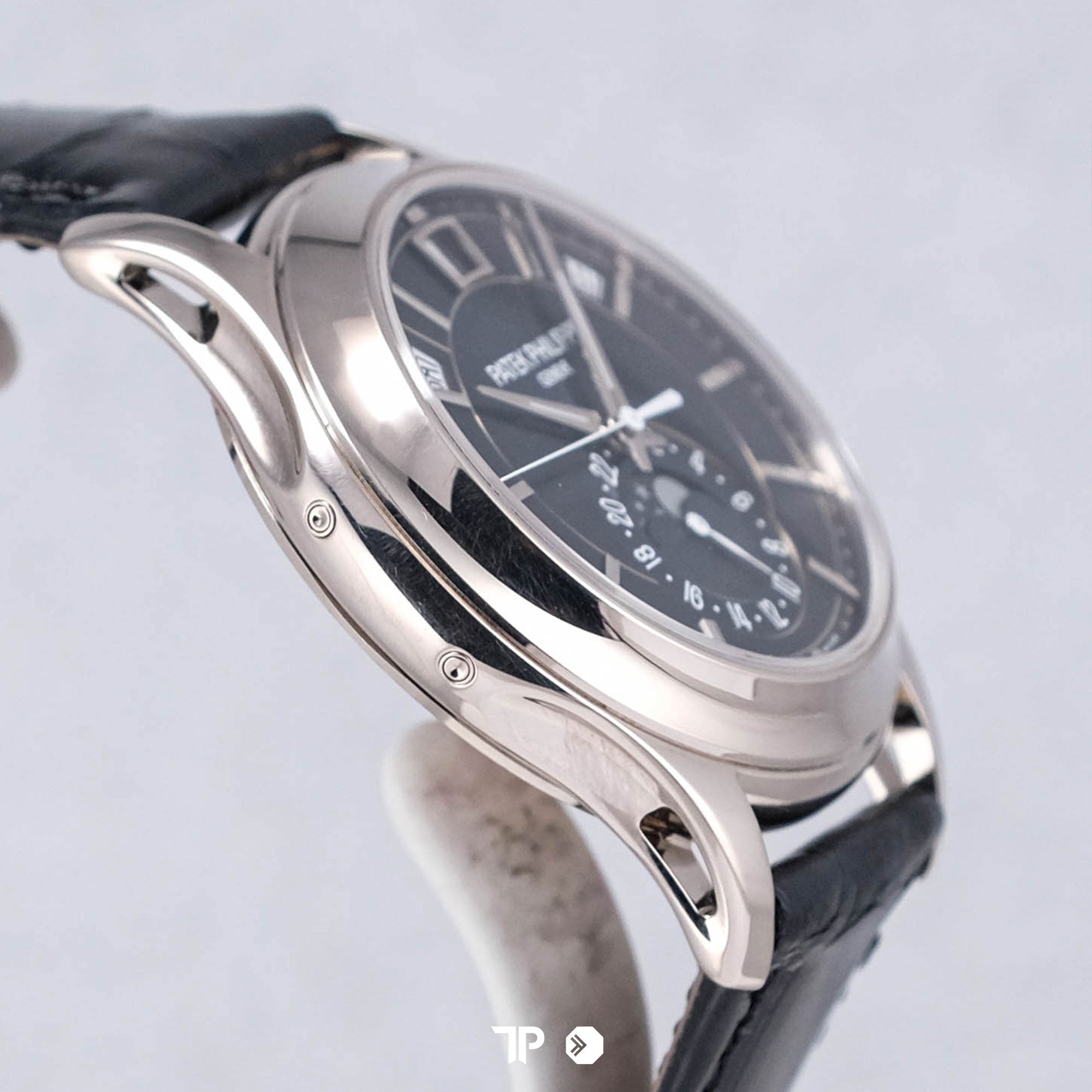 Complications Annual Calendar Moon Phases Blue White Gold 40mm (2022)