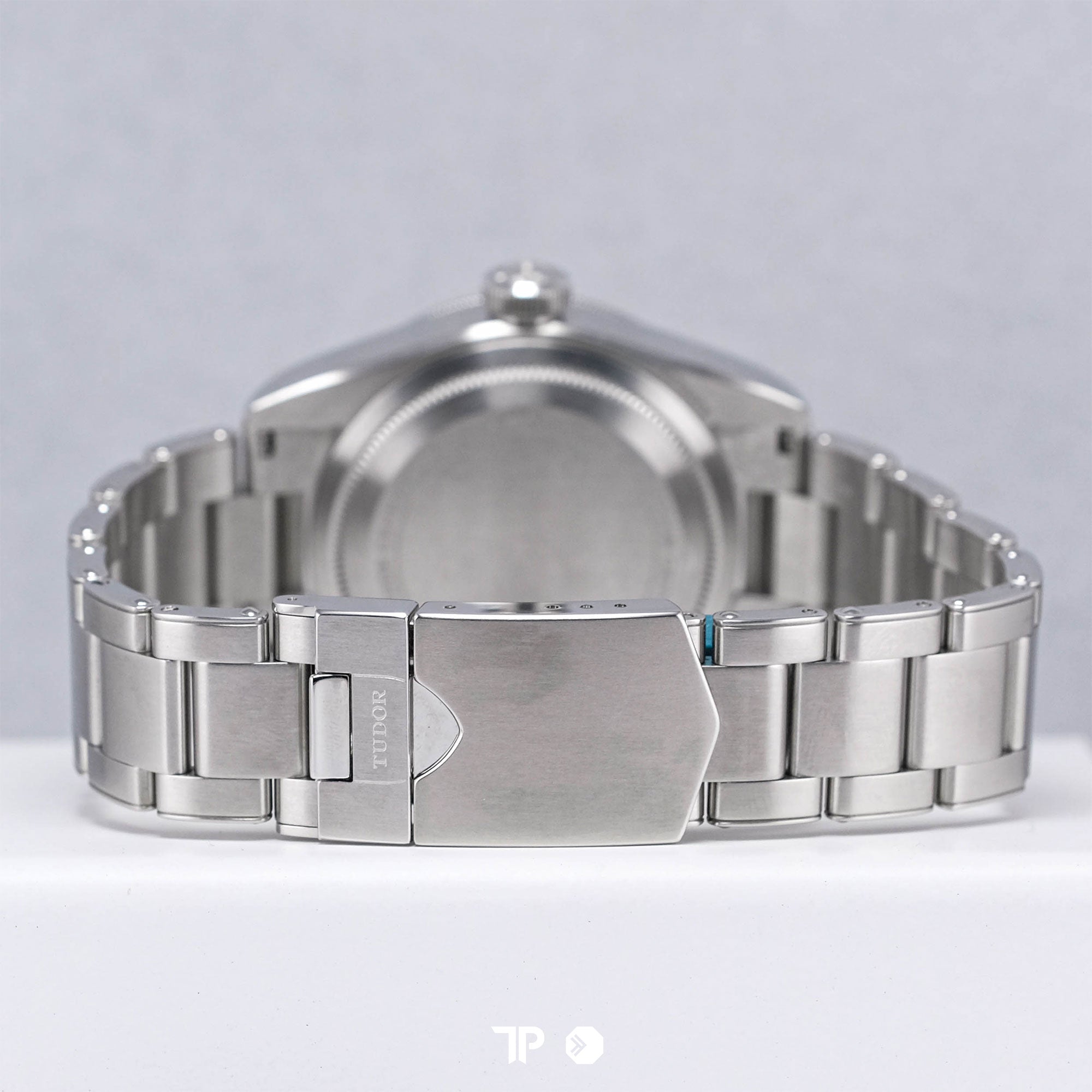 Black Bay GMT Pepsi White Dial (NEW Des 2023)