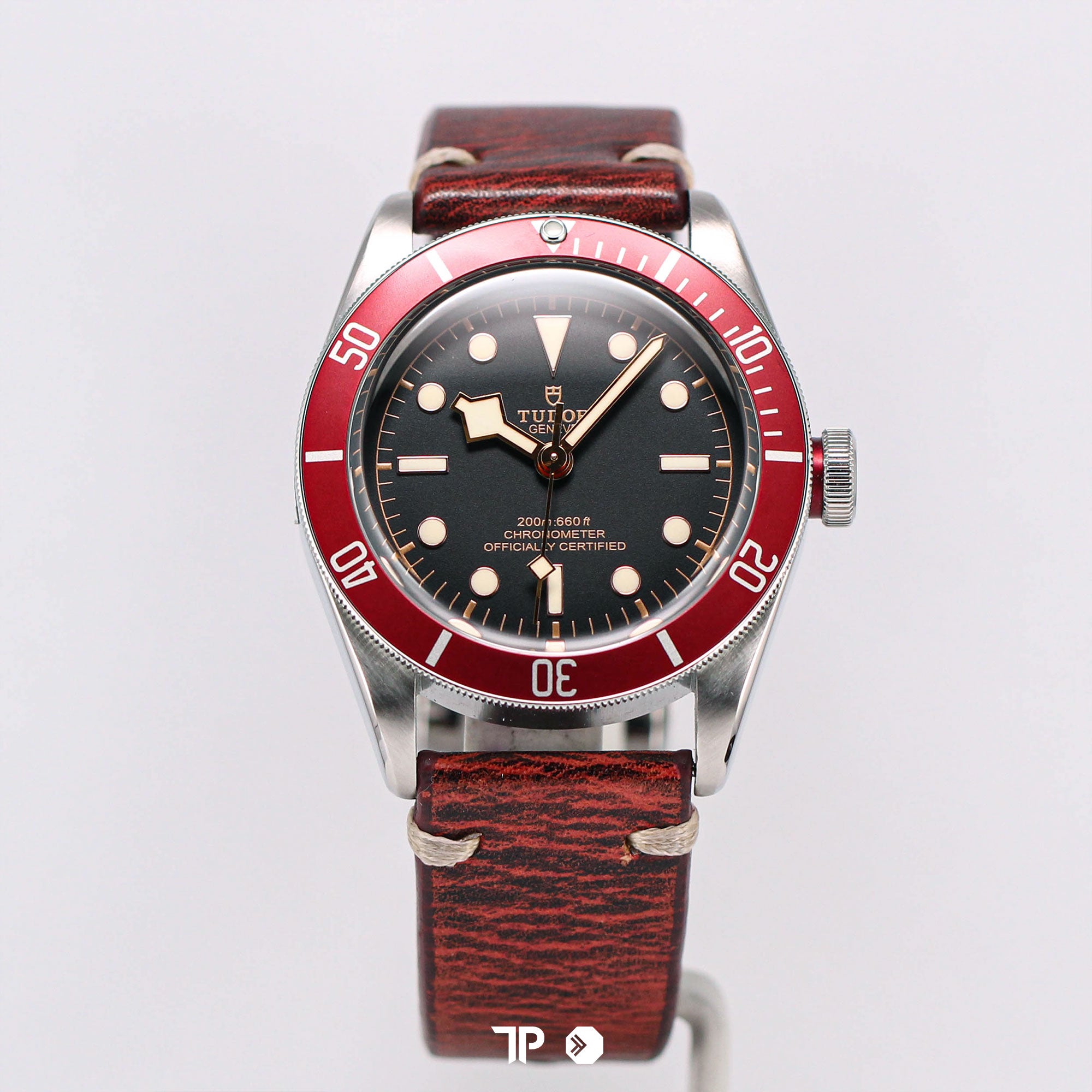BlackBay Red Leather 41mm