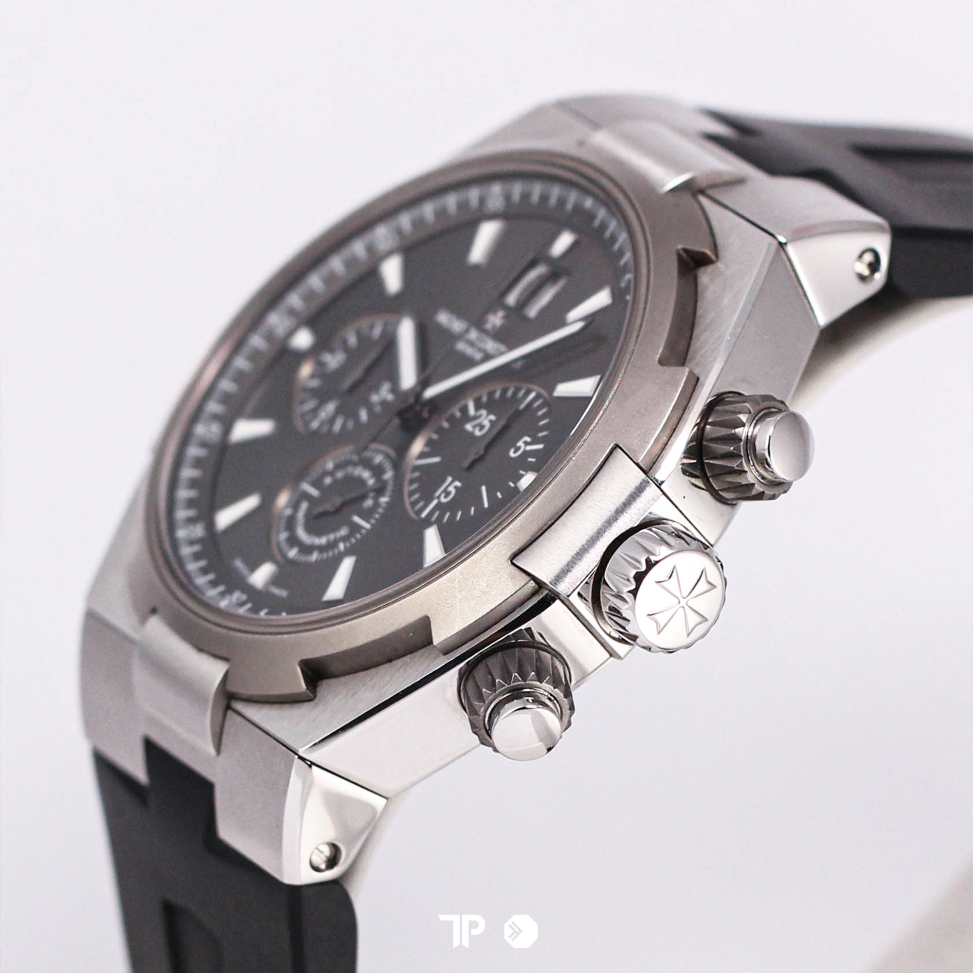Overseas Chronograph Grey Dial Titanium Bezel 42mm