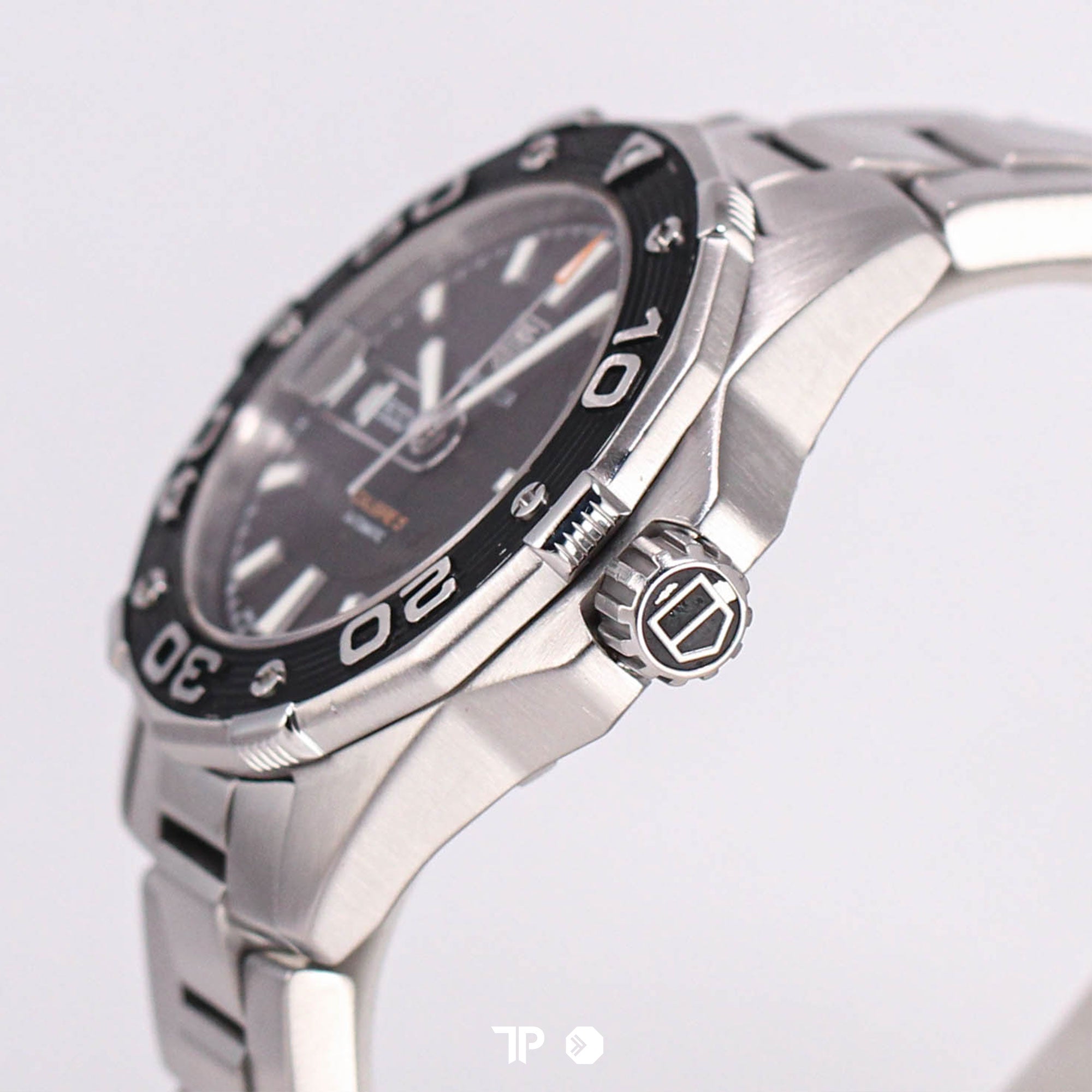 Aquaracer Calibre 5 500m 43mm