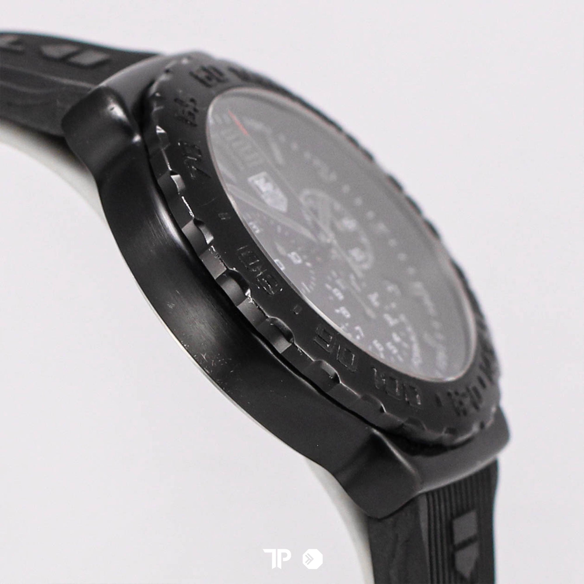 Formula 1 All Black CAU1114 (2013)