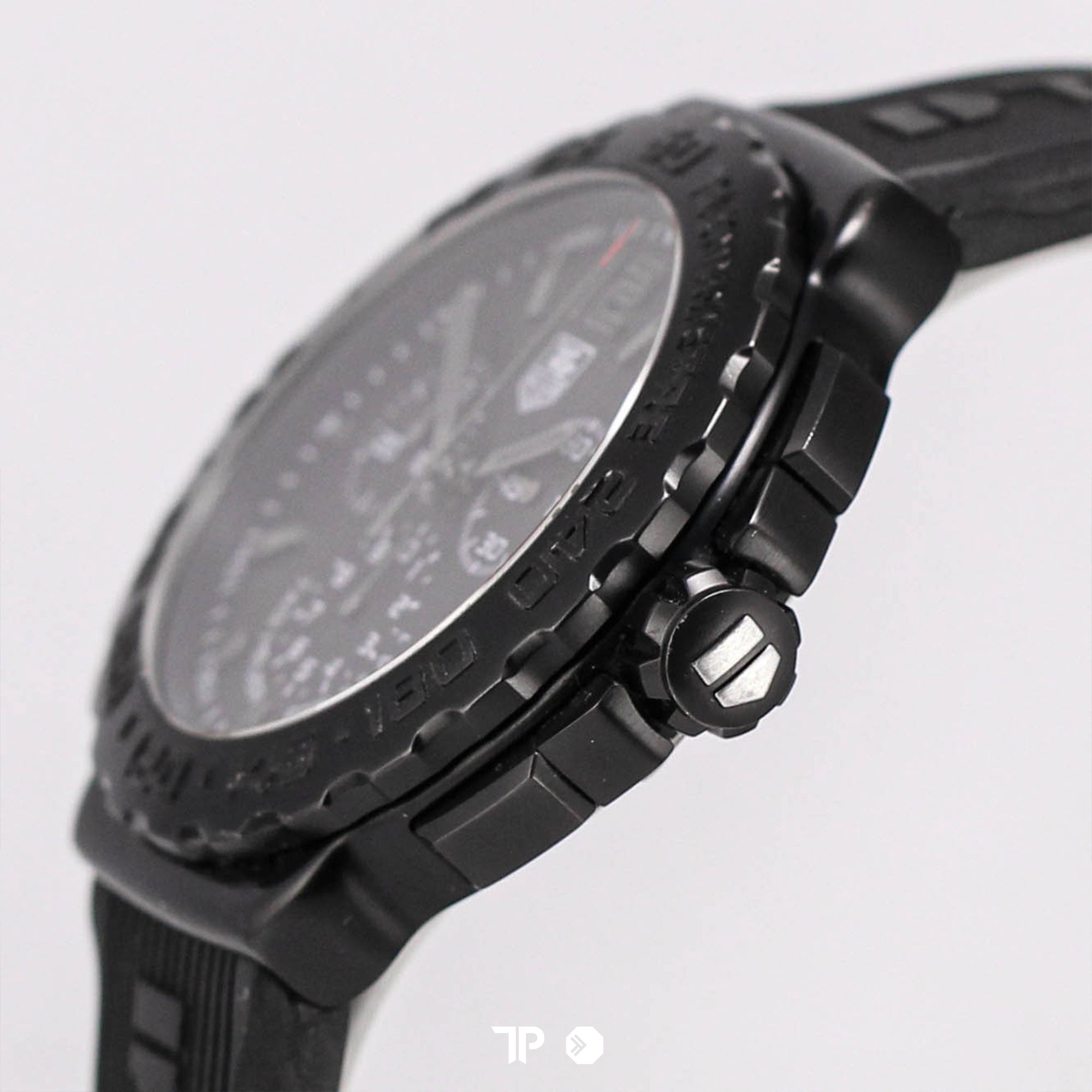 Formula 1 All Black CAU1114 (2013)