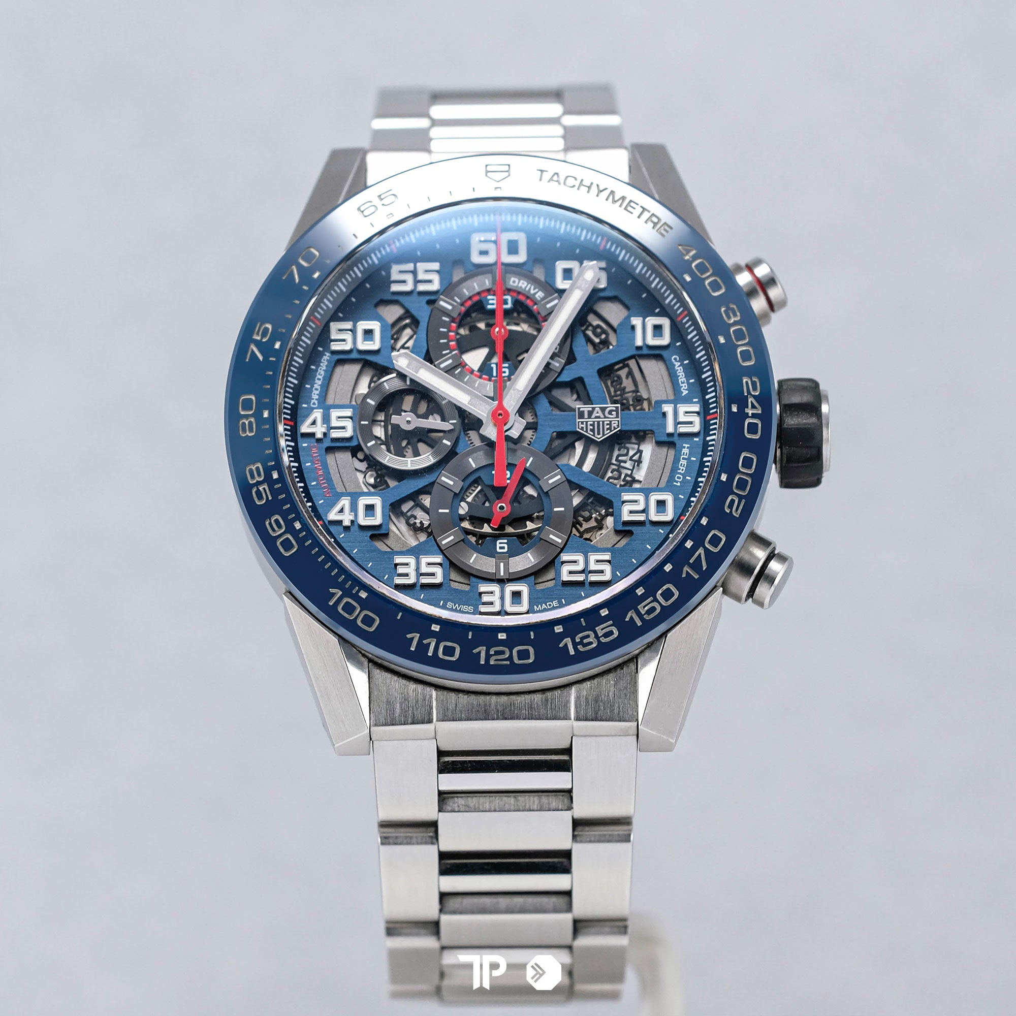 Carrera 01 Skeleton Red Bull Blue 45mm (2017)