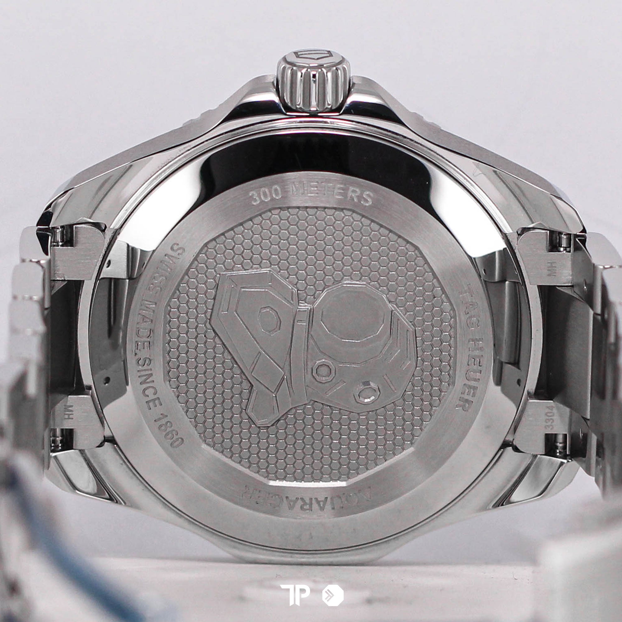 Aquaracer Professional 300 GMT Blue White Ceramic Calibre 7 GMT (2024)