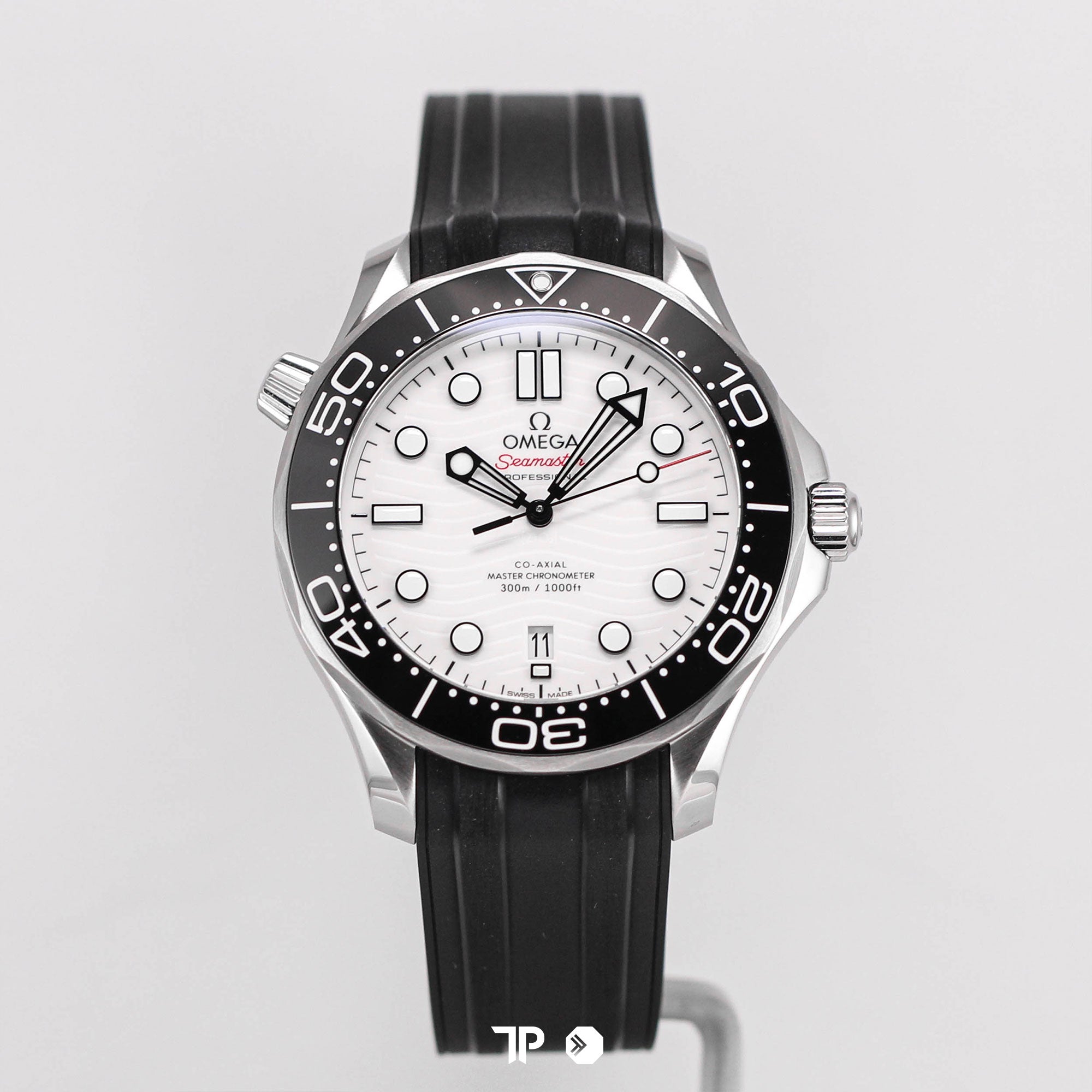 Seamaster Diver White Dial Black Ceramic Bezel Rubber Strap (NEW 2024)