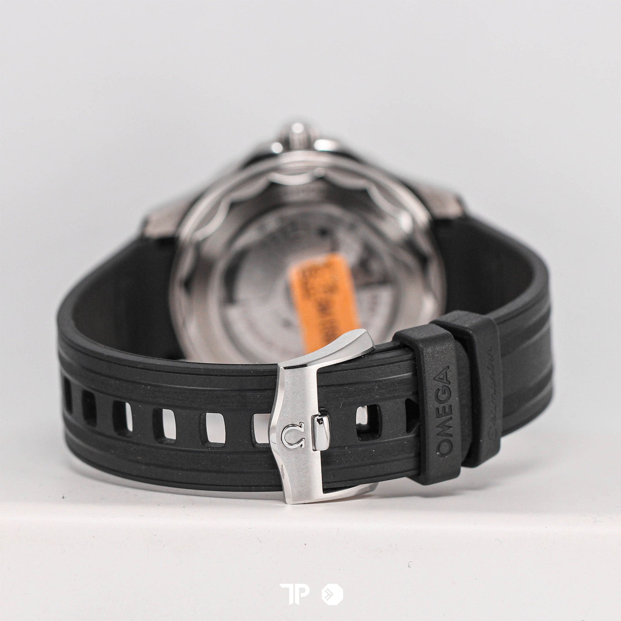 Seamaster Diver White Dial Black Ceramic Bezel Rubber Strap (NEW 2024)