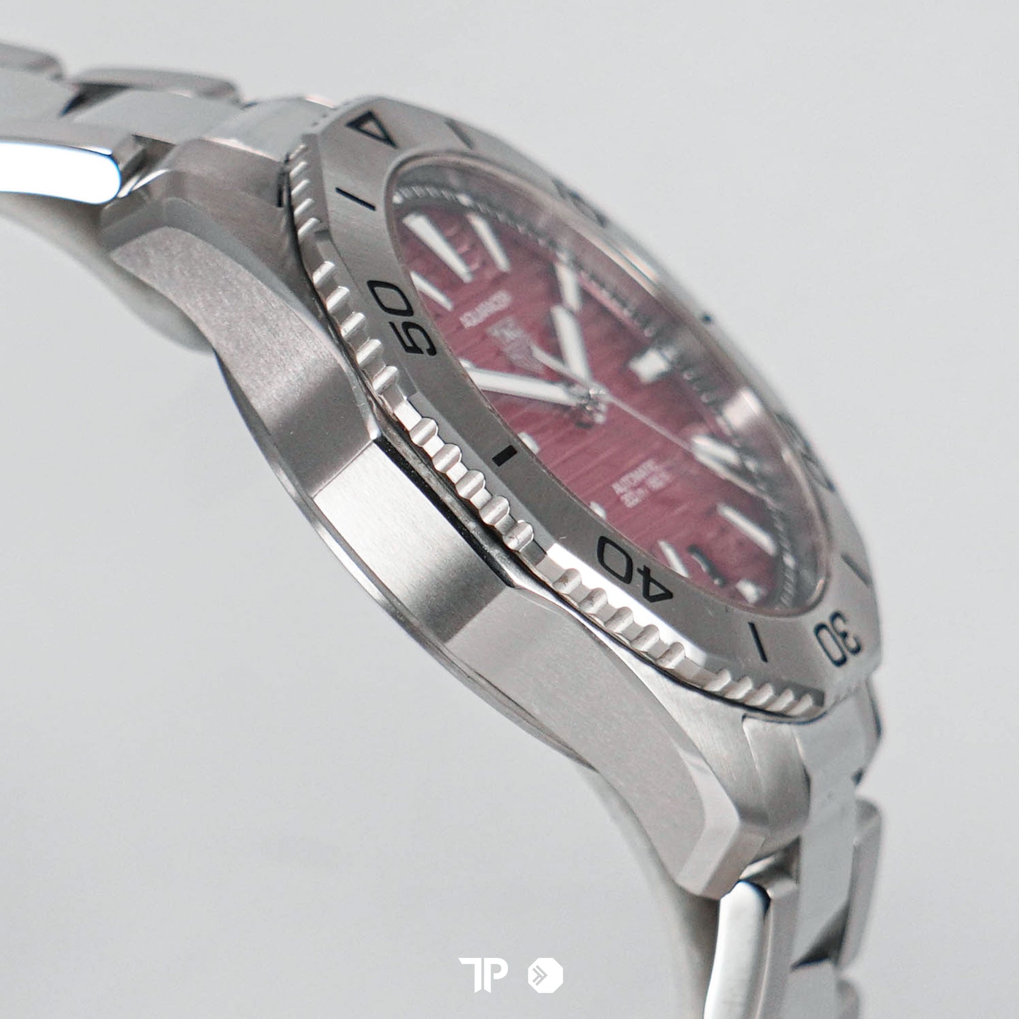 Aquaracer Professional Red Sunray (2024)