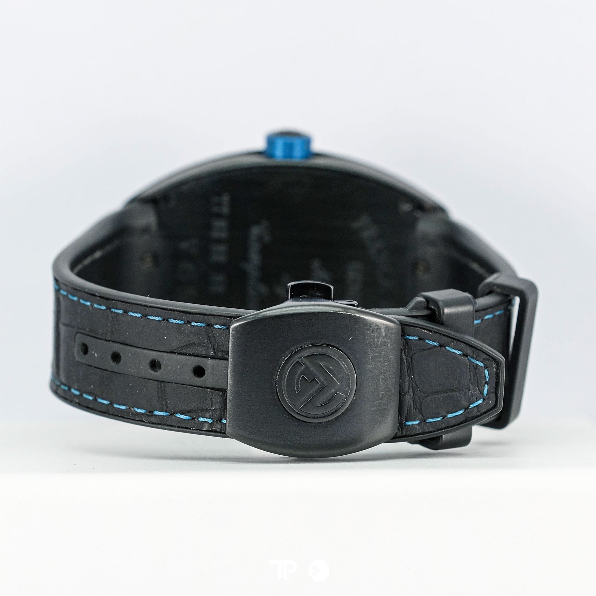 Black Titanium V45 Blue (2022)