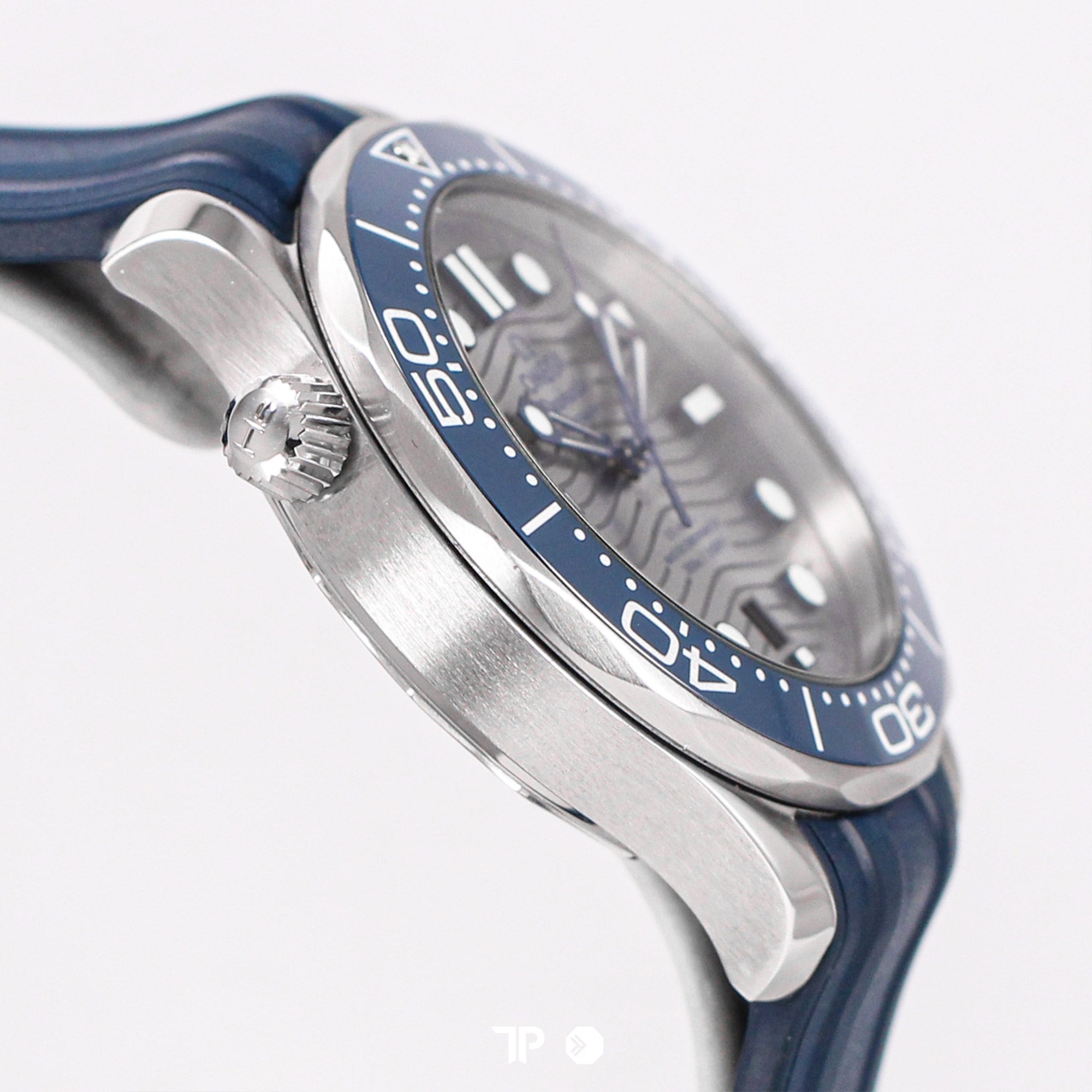 Seamaster Grey Wave Rubber (2022)