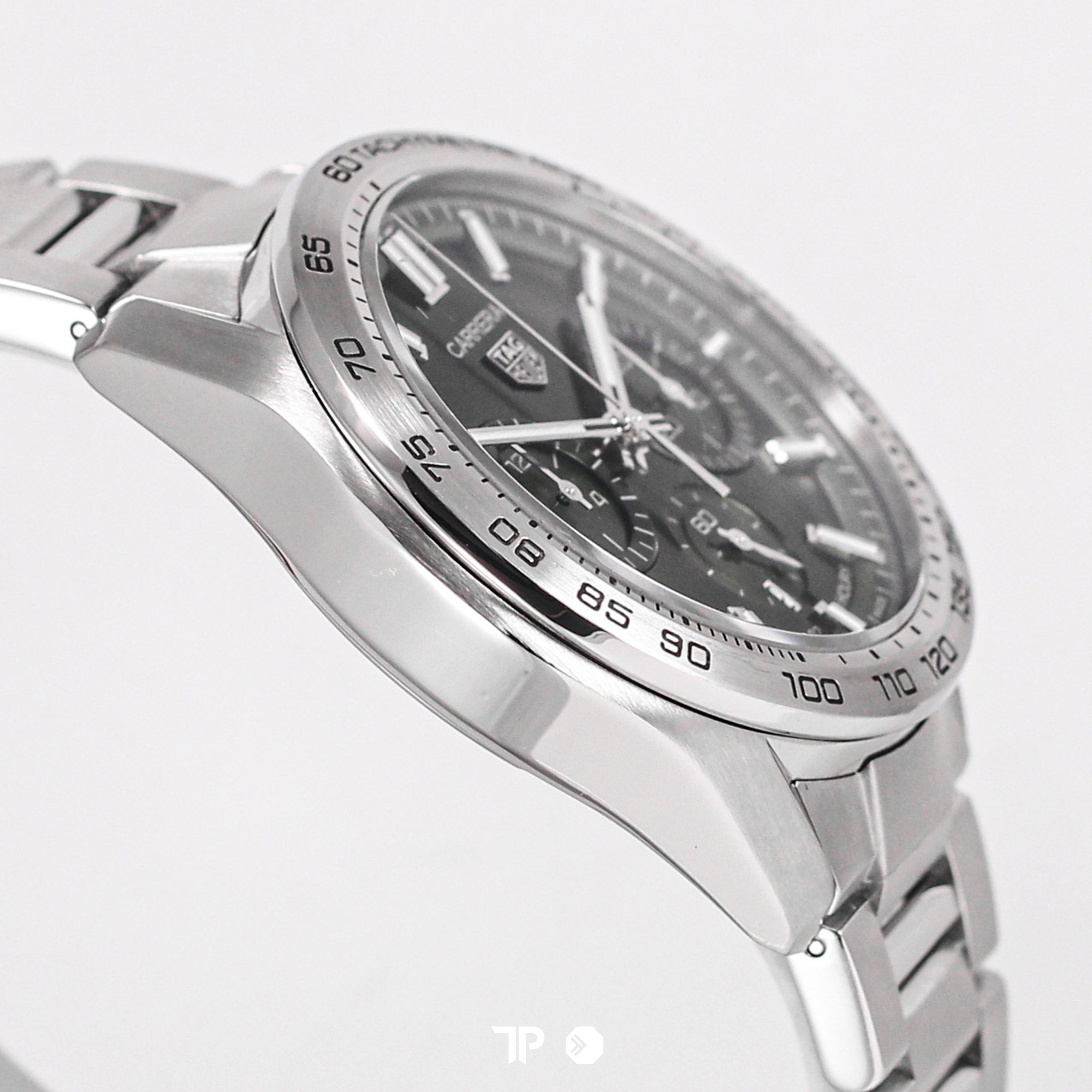 Carrera Heuer 02 Green Chronograph CBN2A10 44mm (2022)