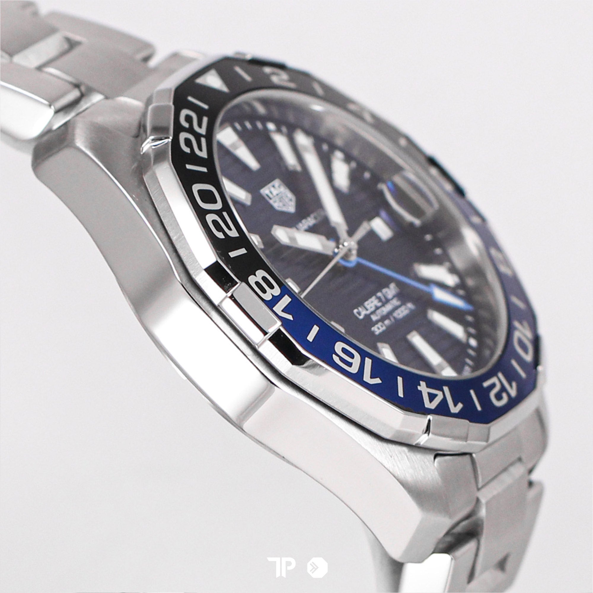 Aquaracer Calibre 7 GMT Batman (2022)