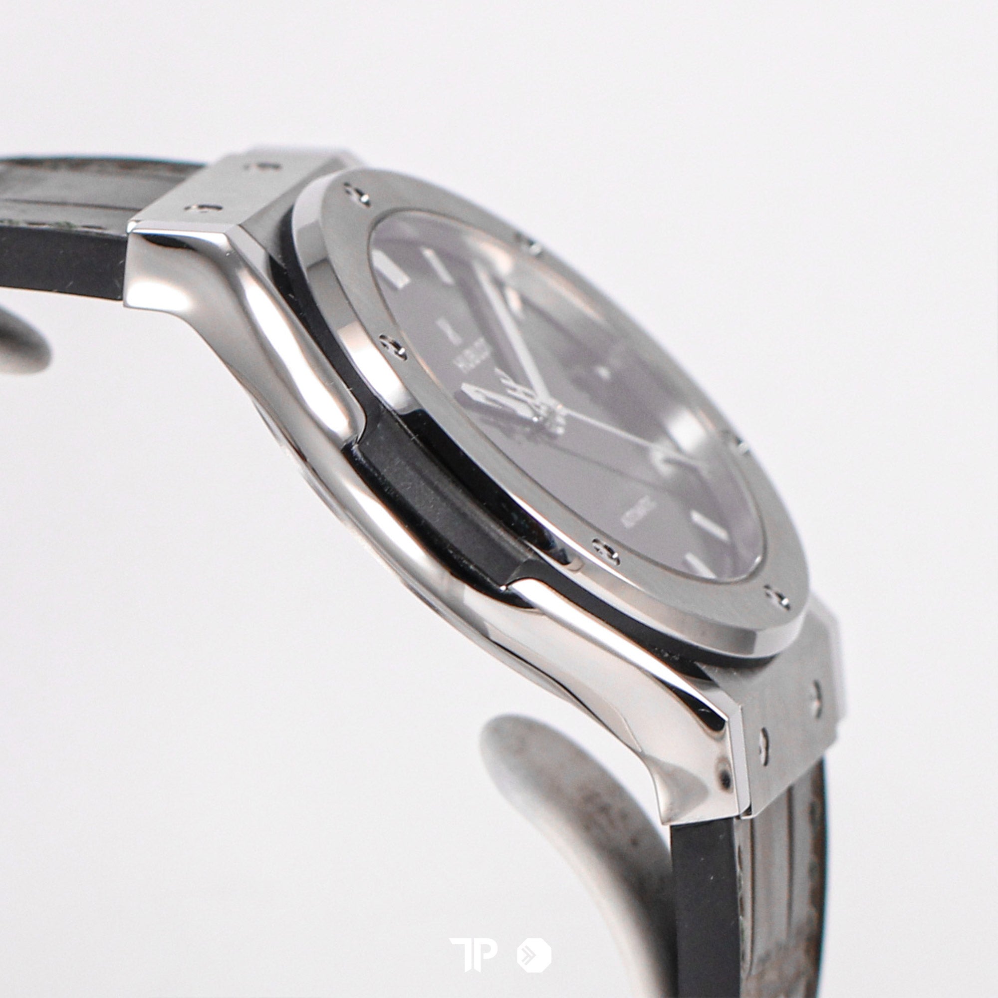 Classic Fusion Green Titanium 42mm (NEW 2023)
