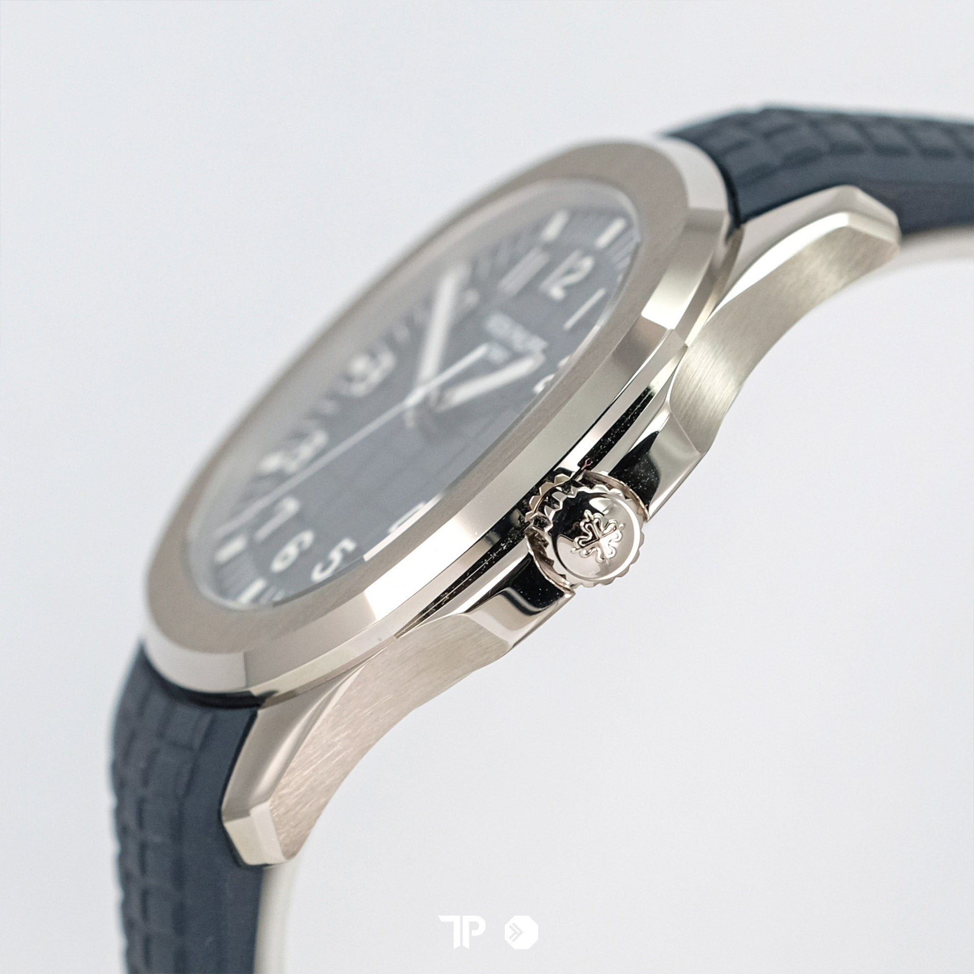 Aquanaut 5168G-001 White Gold Blue Dial 42mm (2018)
