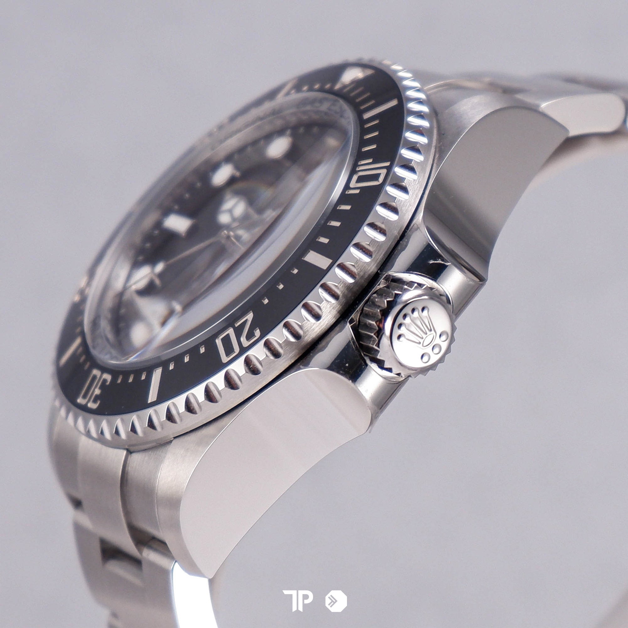 Deepsea Black (2013)