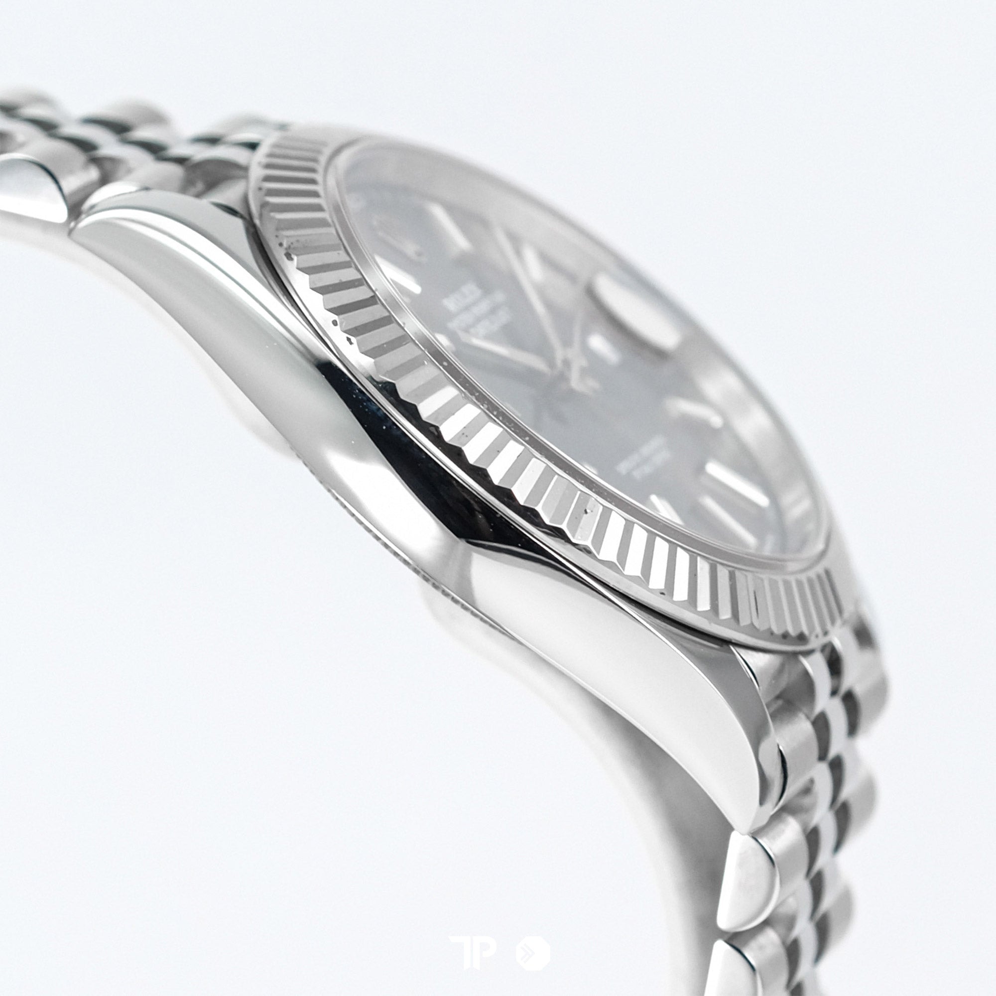 Datejust 41mm Rhodium Fluted Bezel Jubilee (2018)