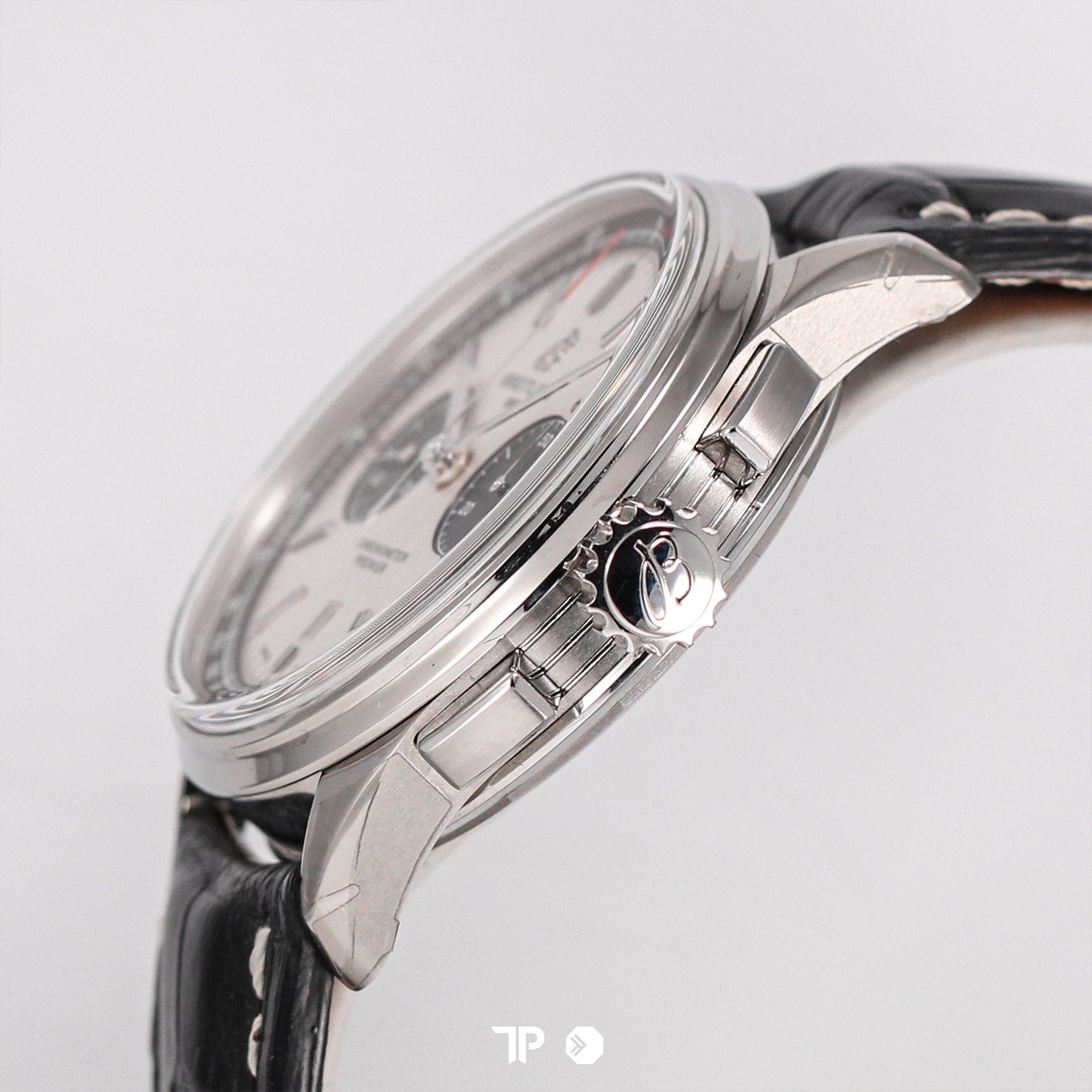 Premier B01 Chronograph Panda Dial (2019)
