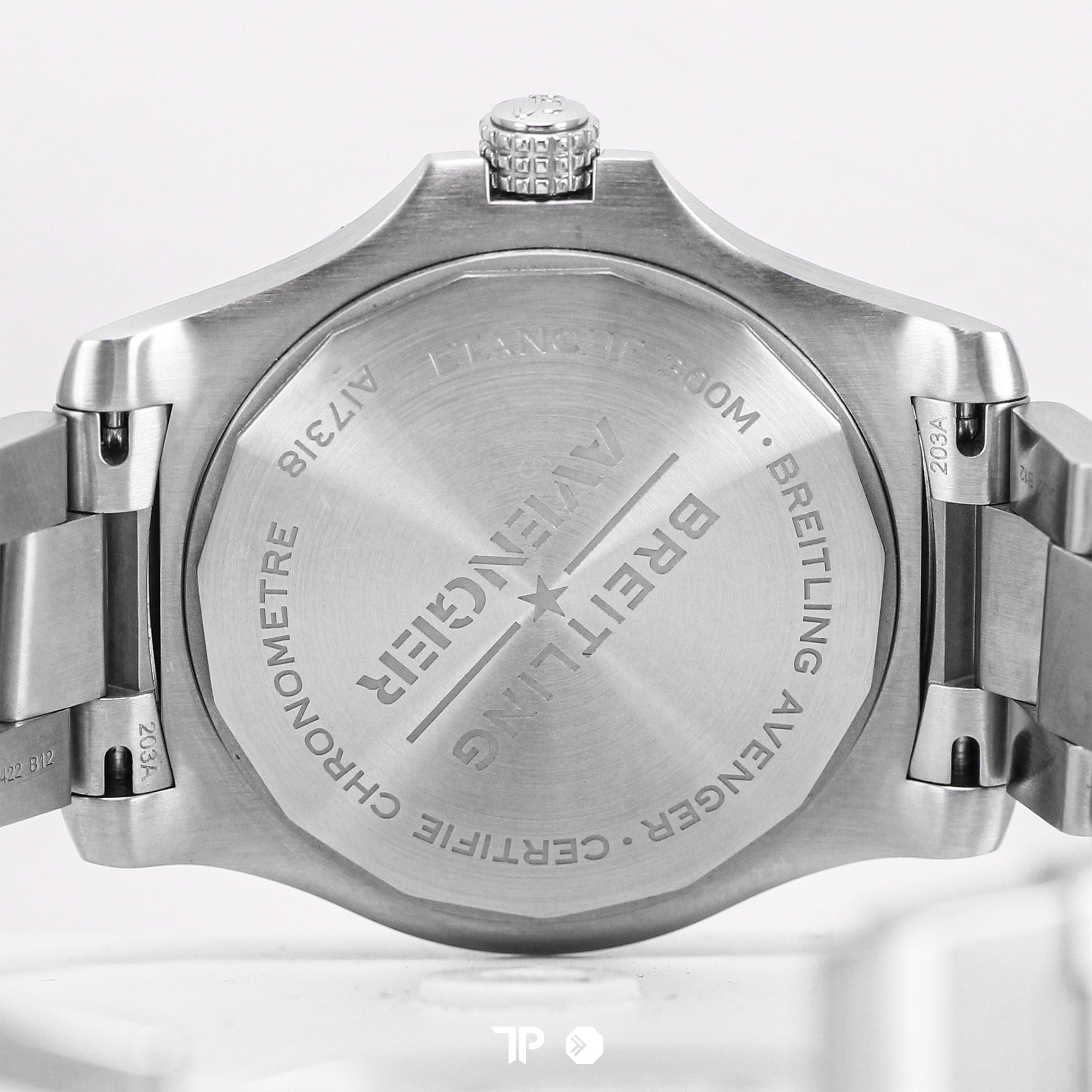 Avenger Black 43mm (2023)