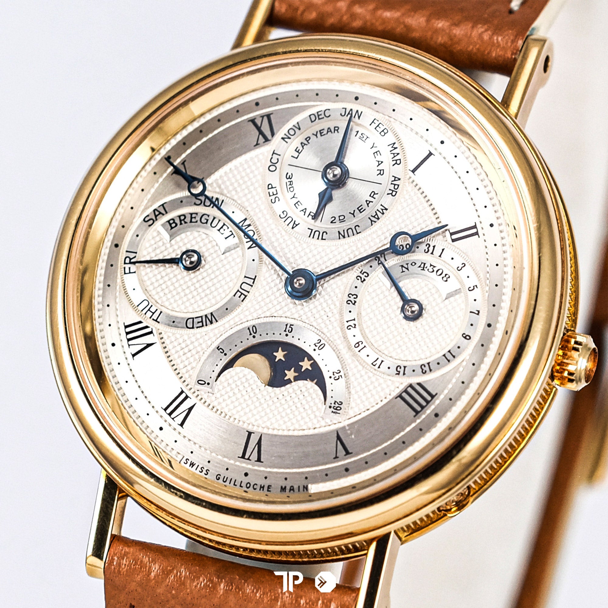 Classique Perpetual Calendar Rose Gold 36mm