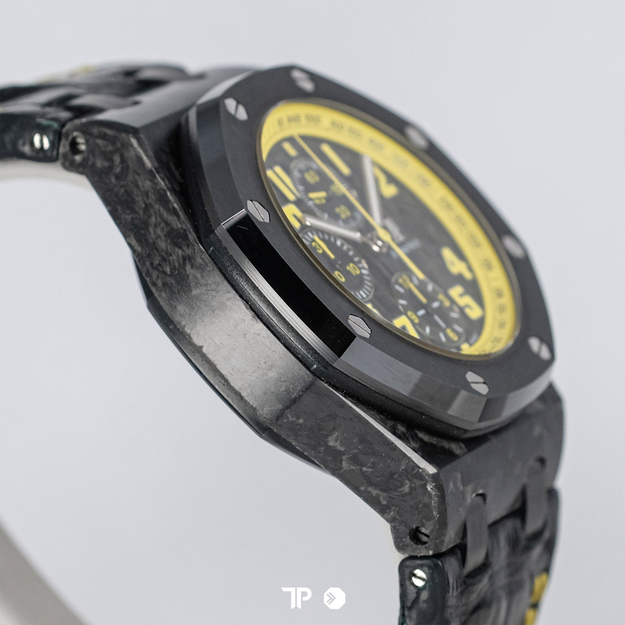 Royal Oak Offshore Bumblebee 42 mm (2012)