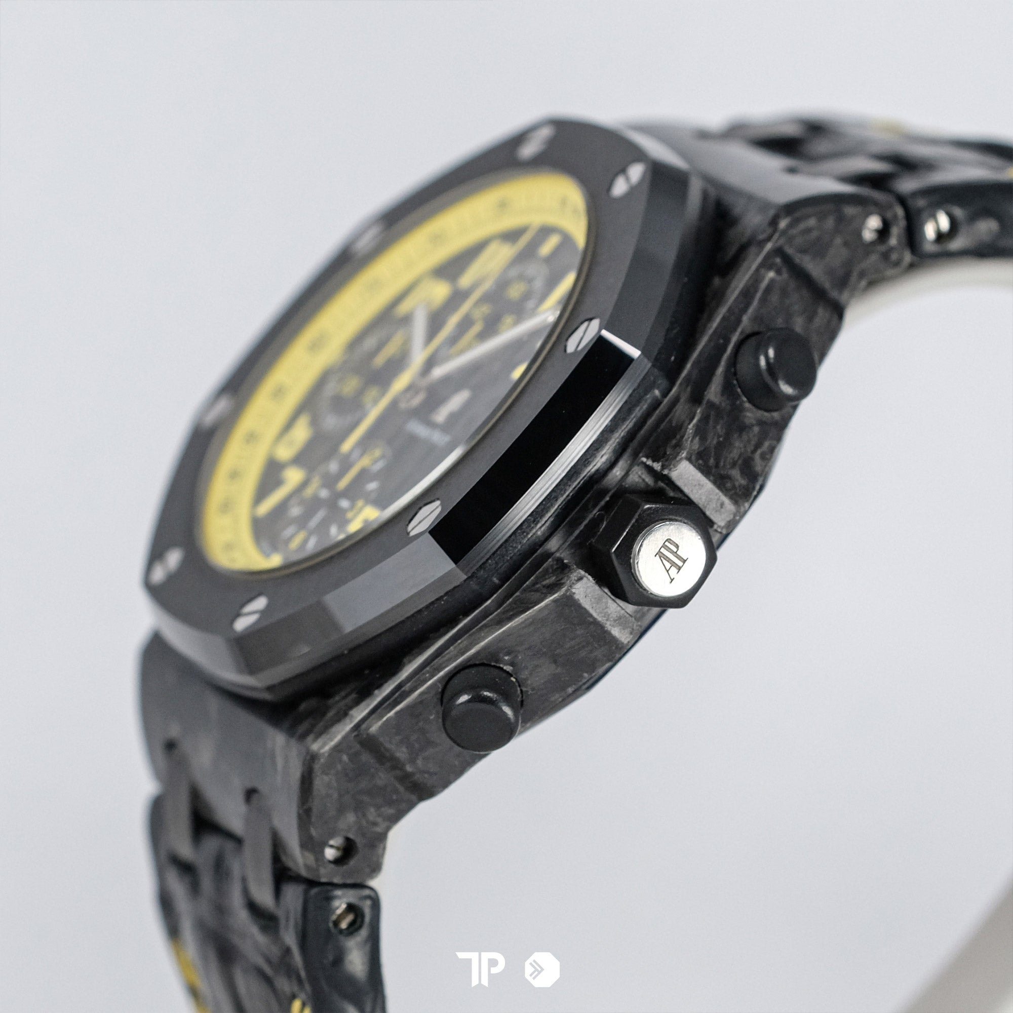 Royal Oak Offshore Bumblebee 42 mm (2012)