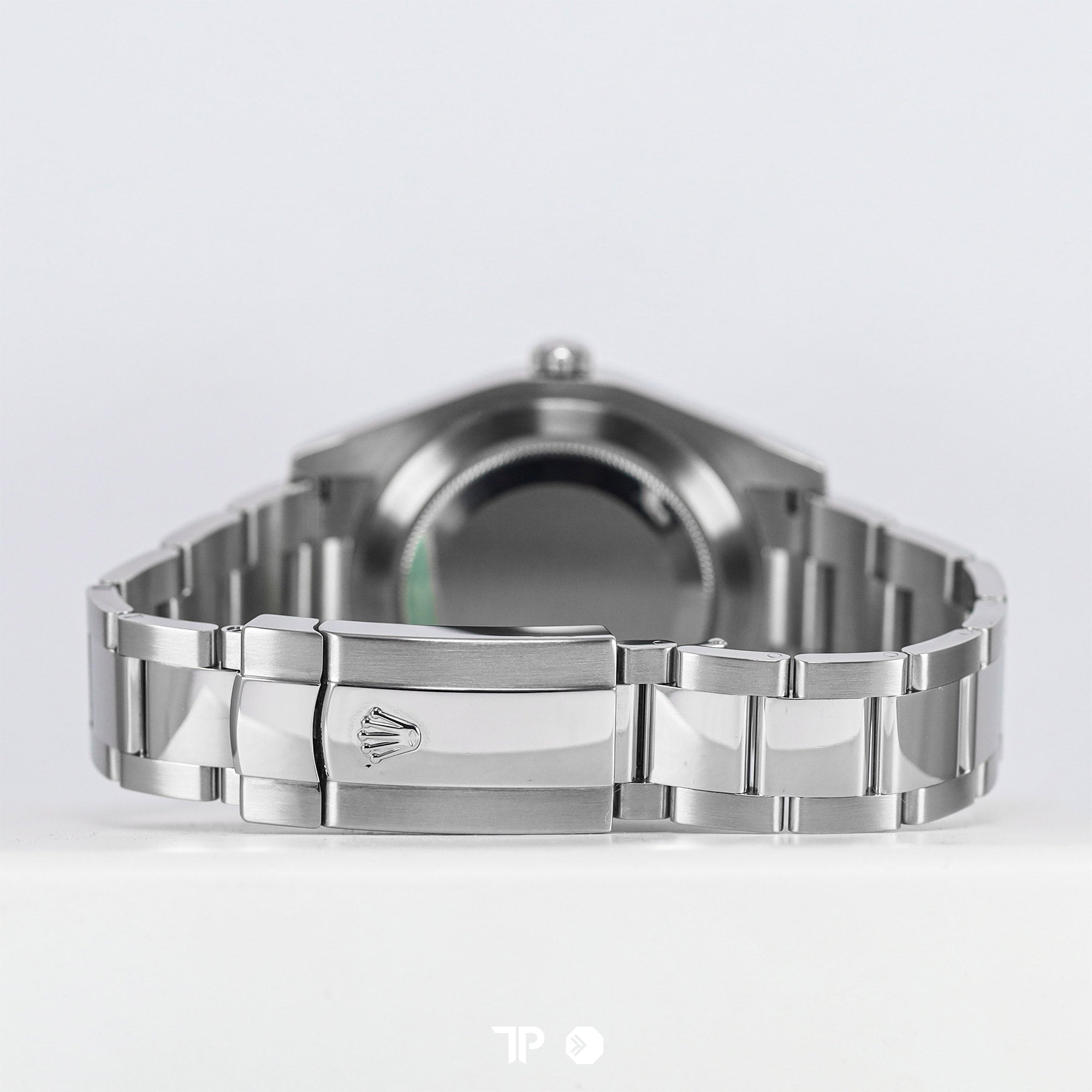 Datejust 41 Black Oyster White Gold Fluted Bezel (2012)