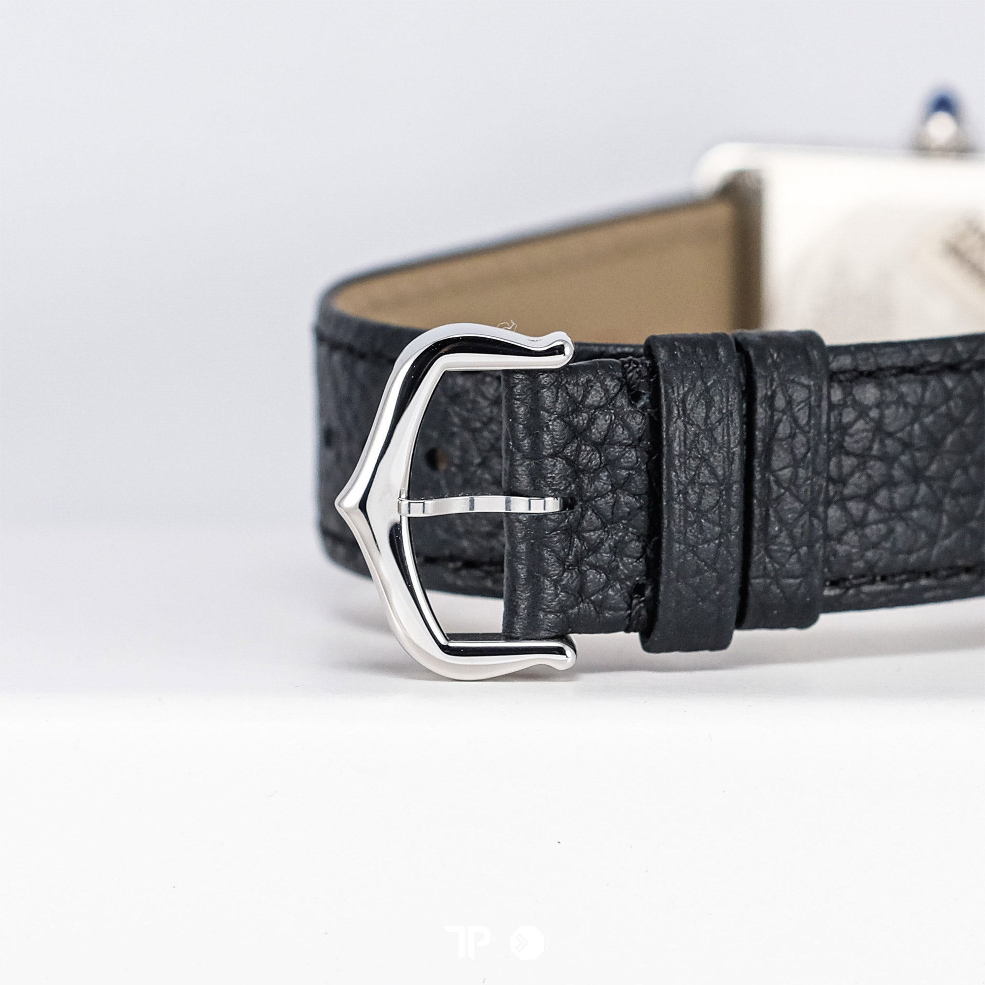 Tank Must White Large 33mm NEW (2025)