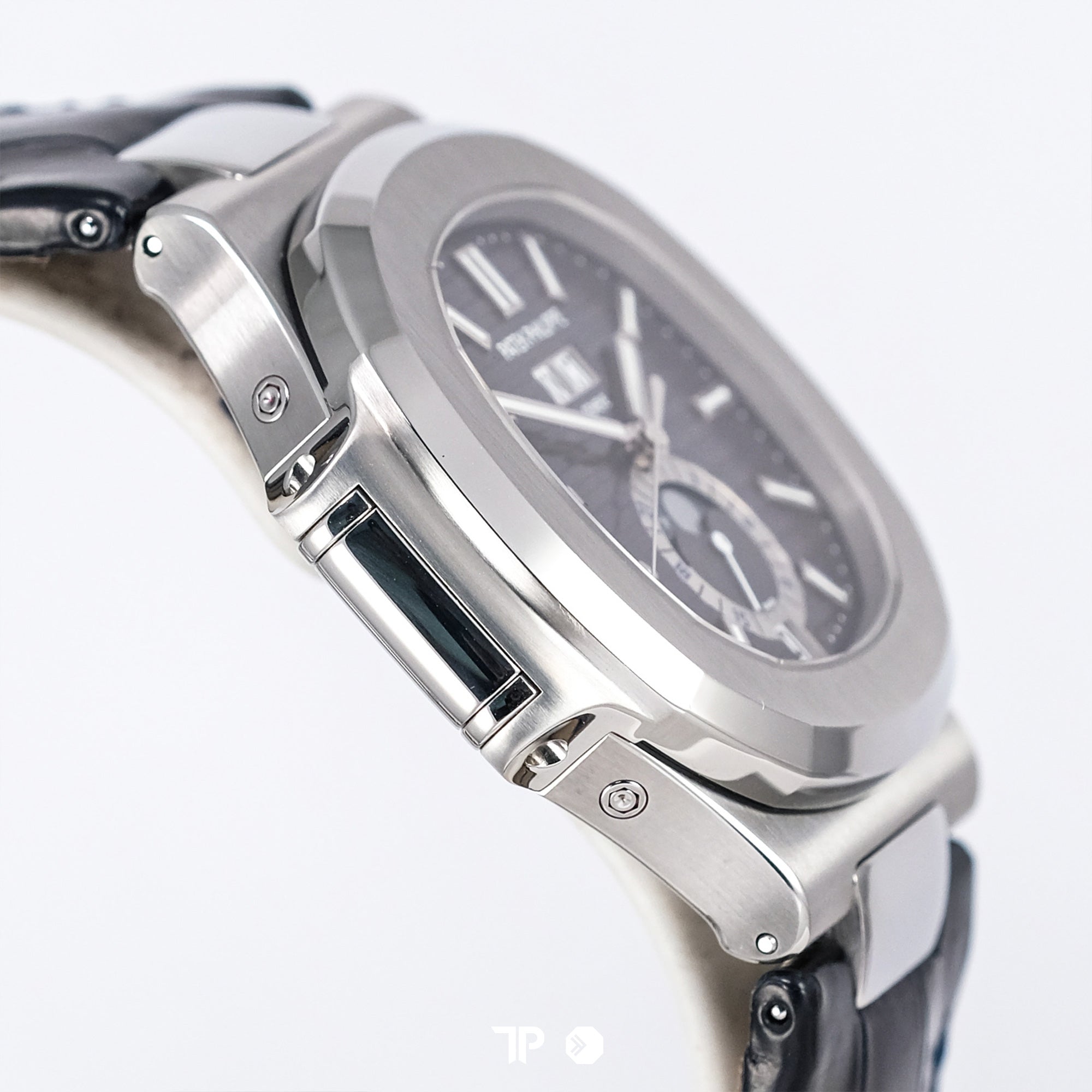 NAUTILUS 5726A ANNUAL CALENDAR MOONPHASE 40.5mm (2020)