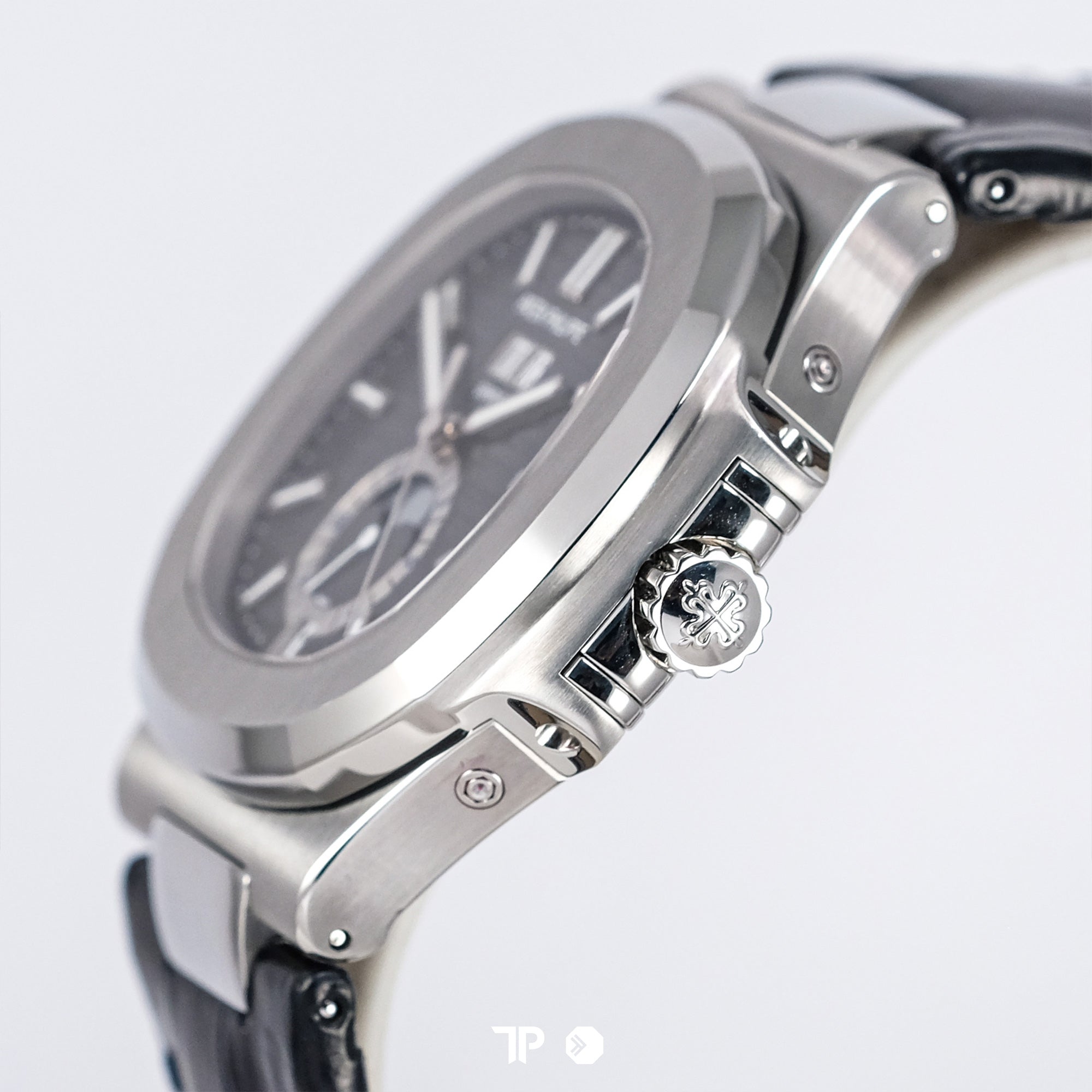 NAUTILUS 5726A ANNUAL CALENDAR MOONPHASE 40.5mm (2020)