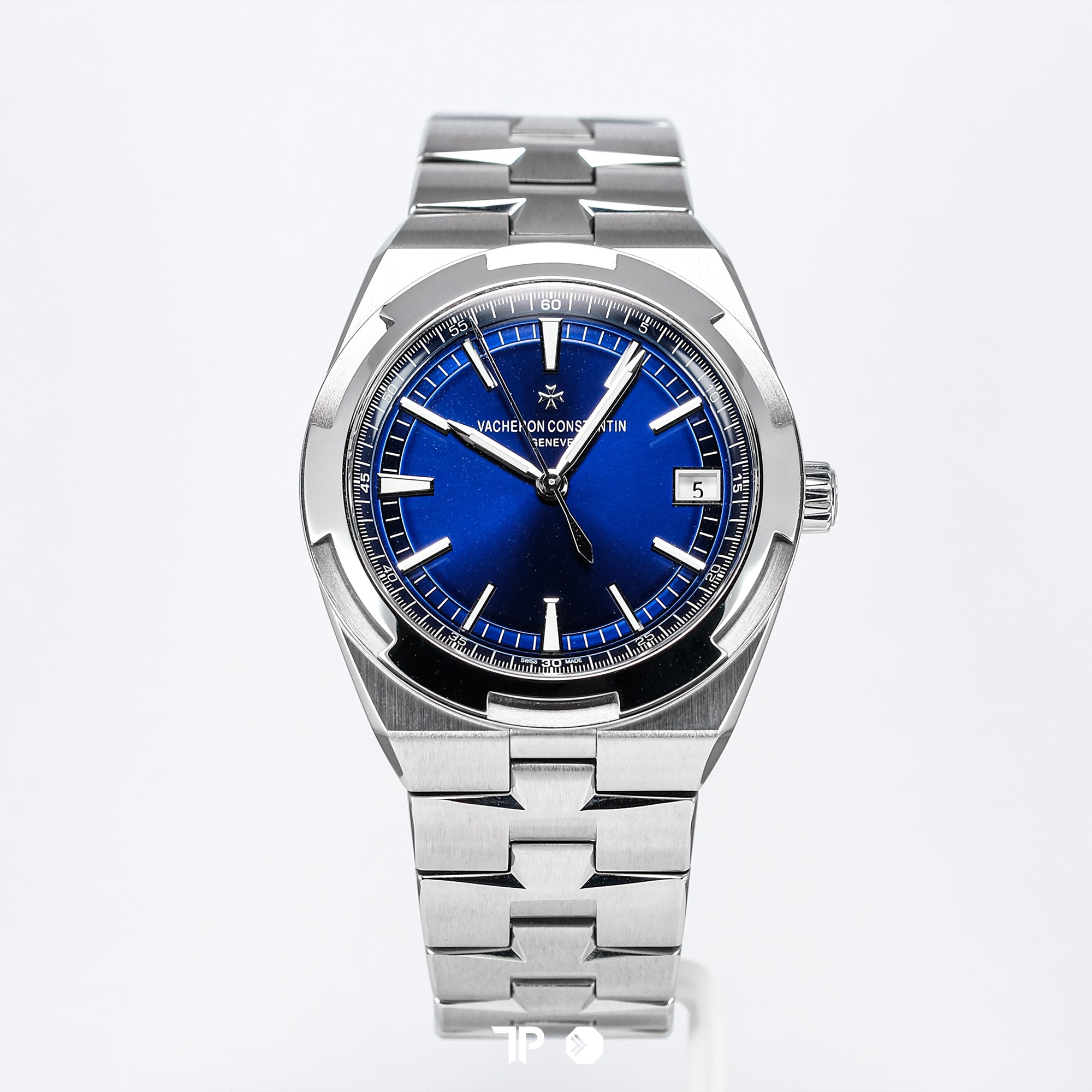 Overseas Blue Dial (2022)