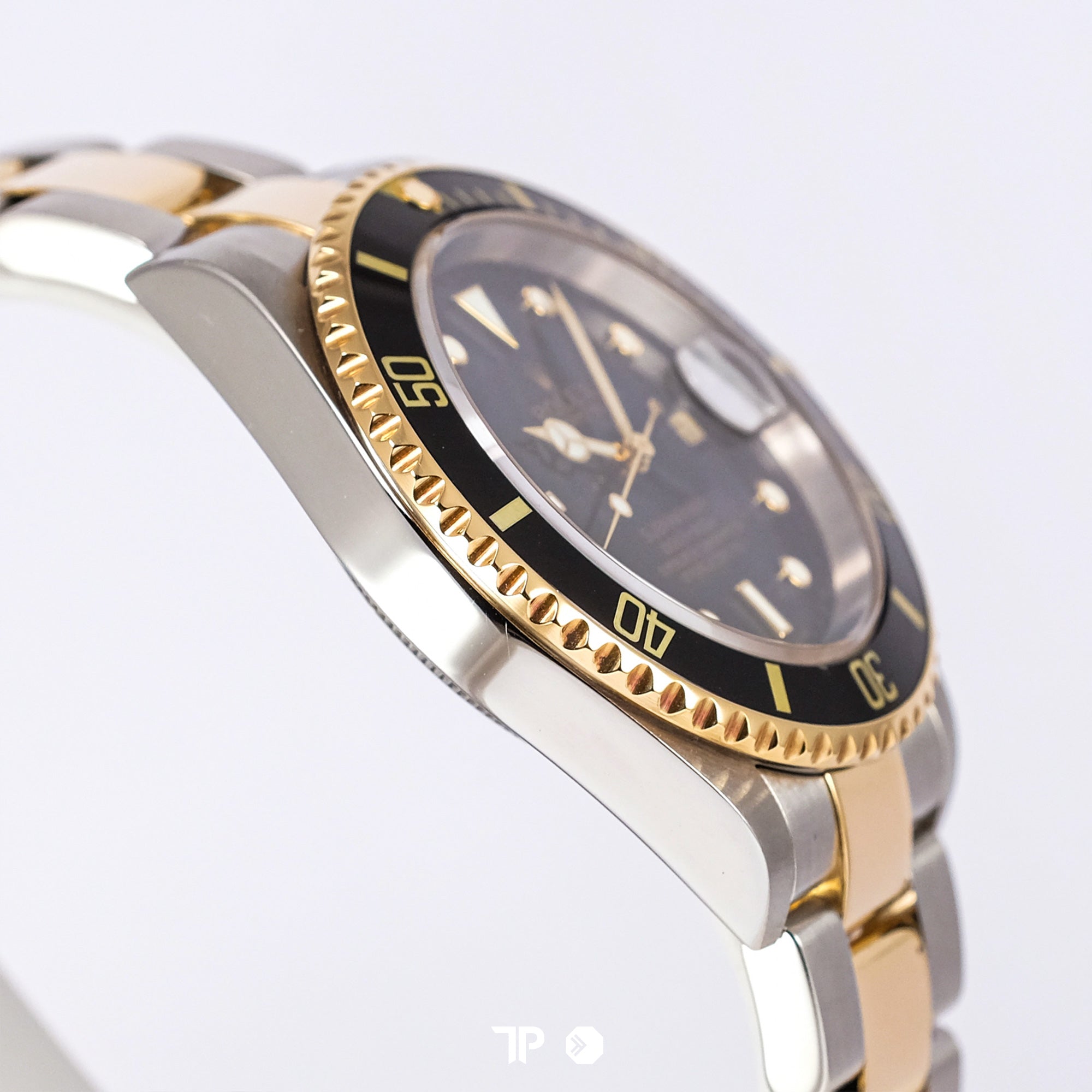 Submariner Date 40 Two Tone Yellow Gold Black (2005)