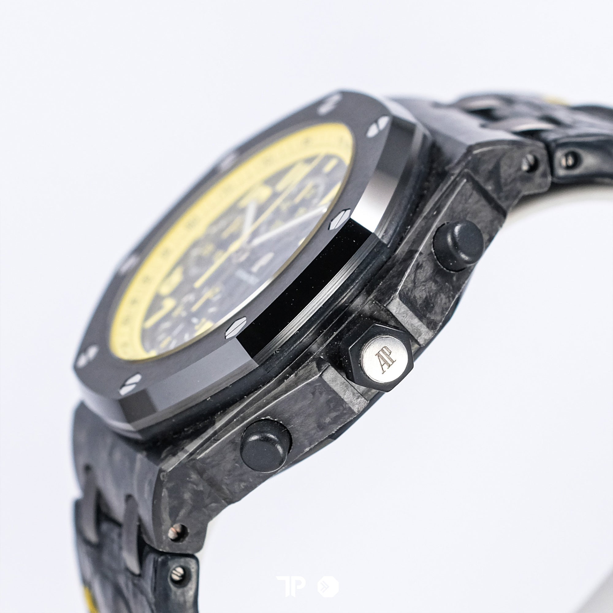 Royal Oak Offshore Bumblebee 42mm (2014)