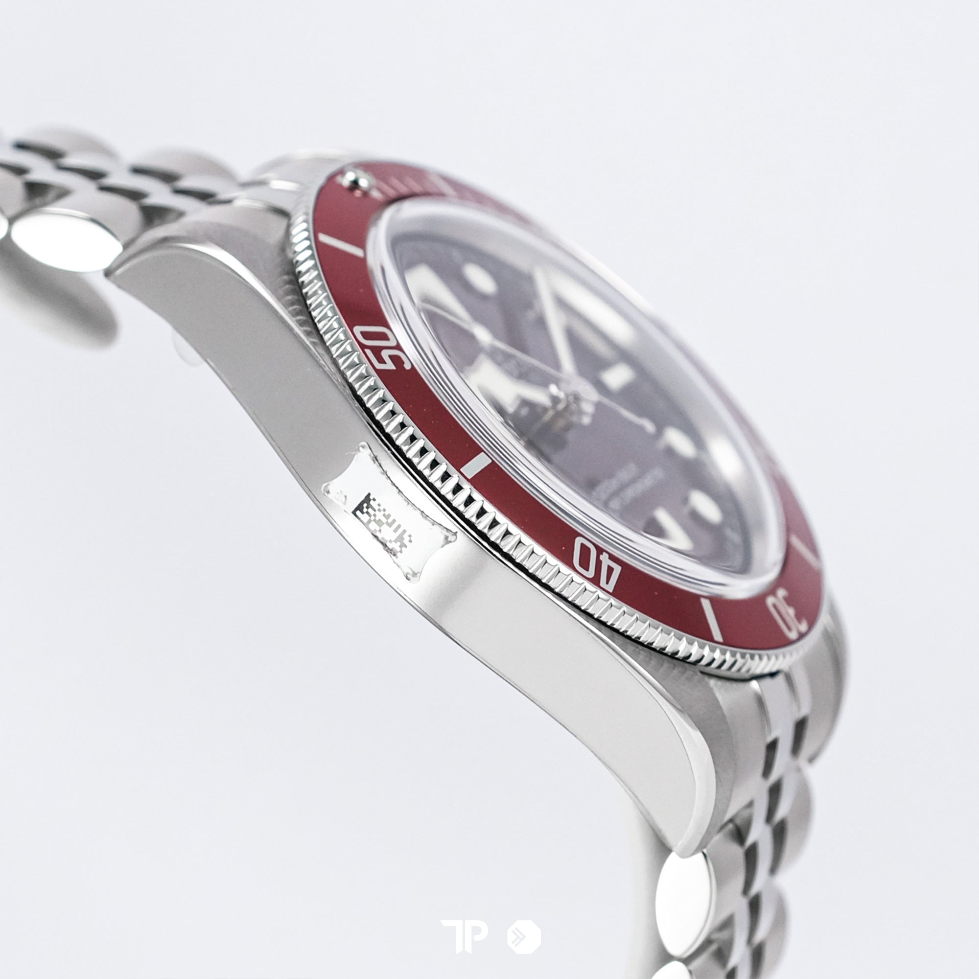 BlackBay 58 Burgundy Red Dial Jubilee 39mm NEW(2025)