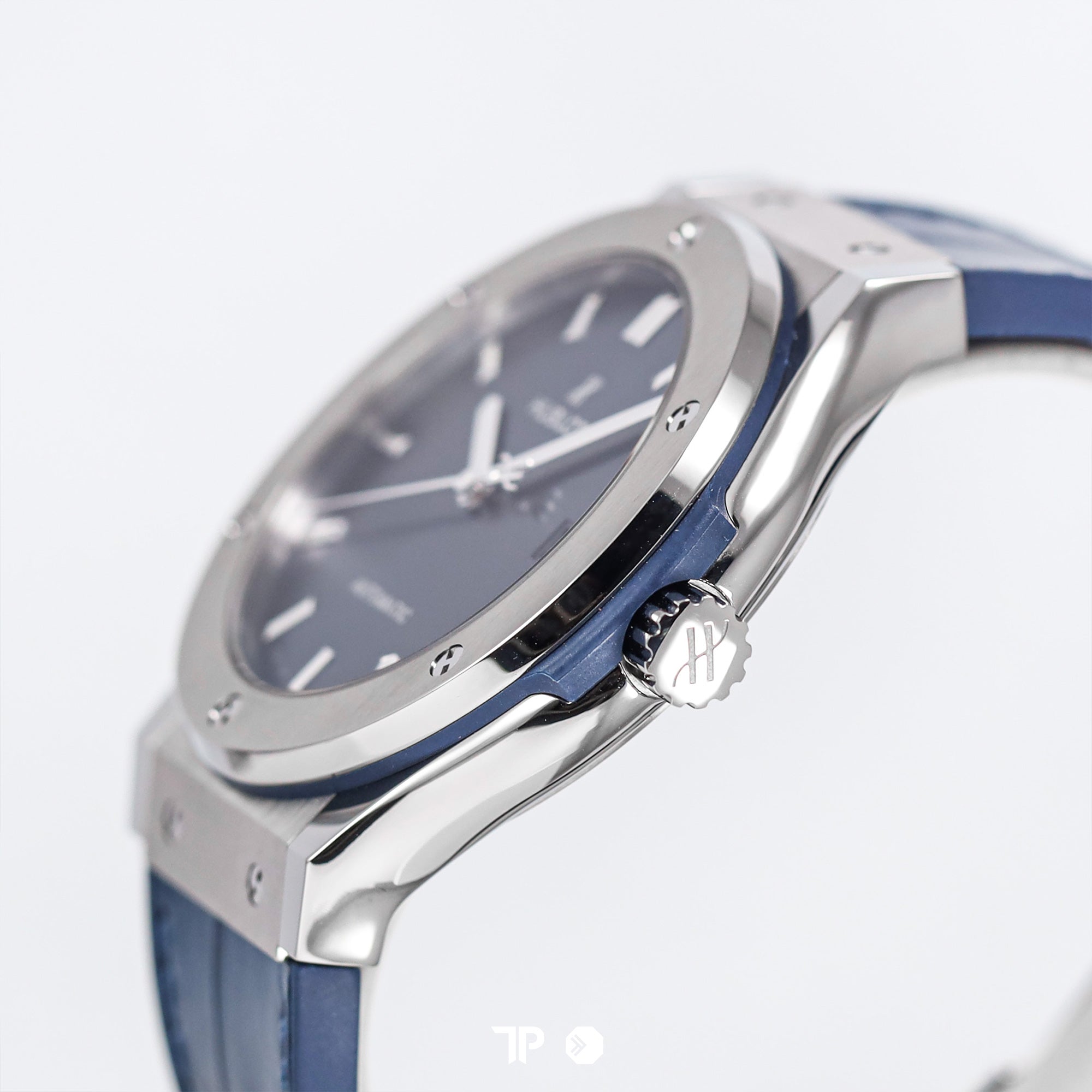 Classic Fusion 45mm Blue Titanium Leather NEW(2025)