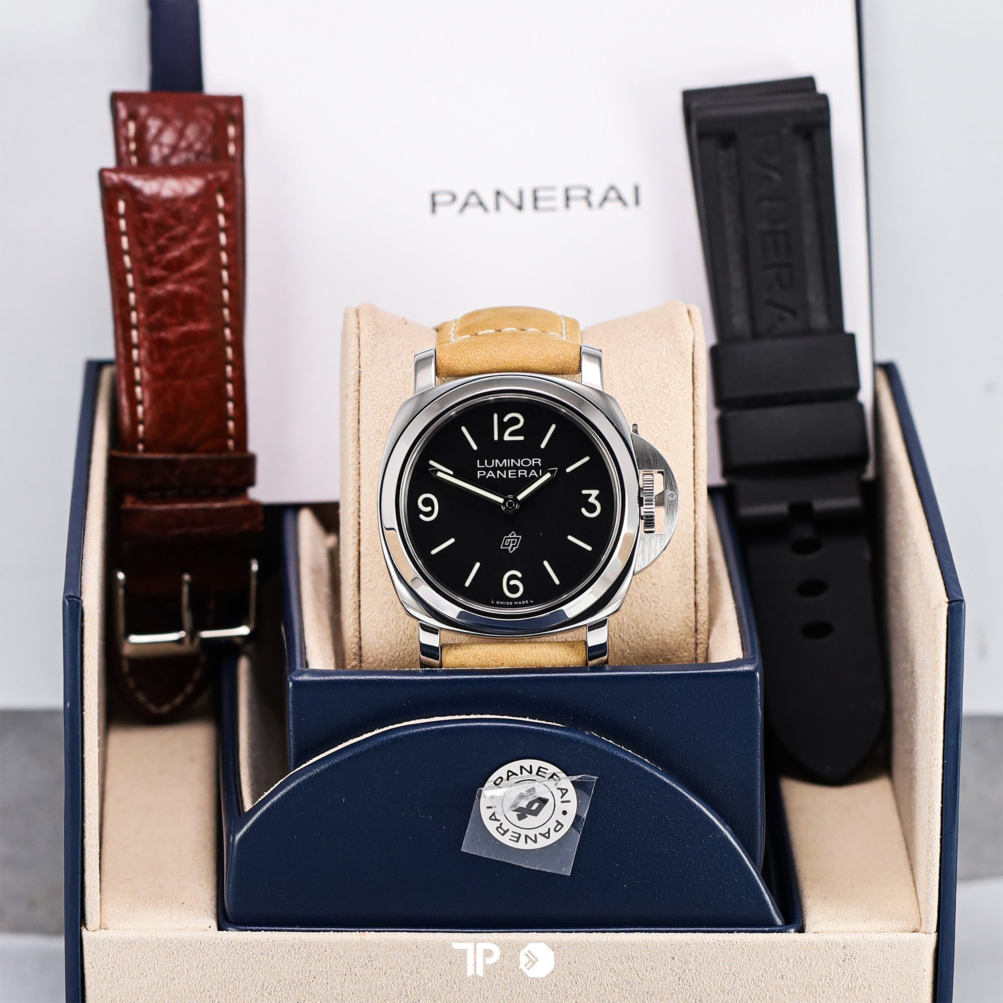 Luminor Base Logo Steel PAM1086 44mm (2024)