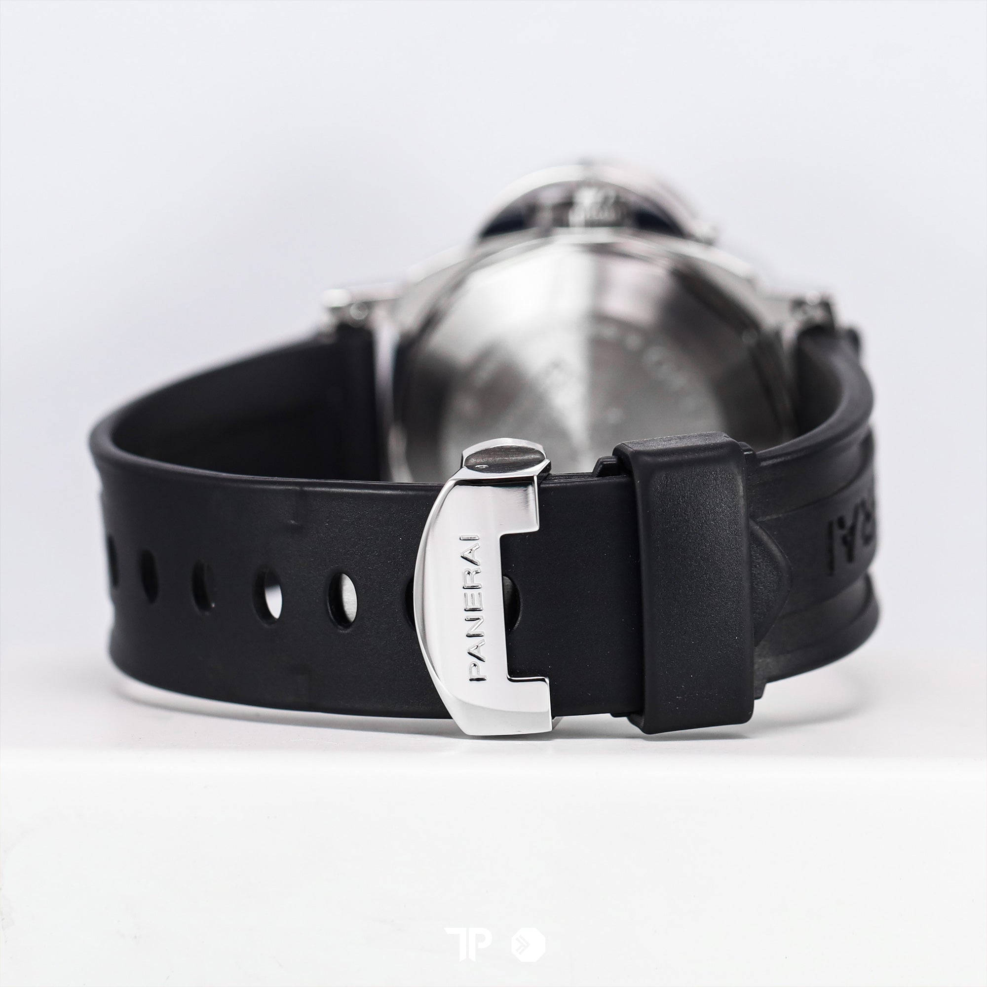 Luminor Marina PAM104 44mm (2013)