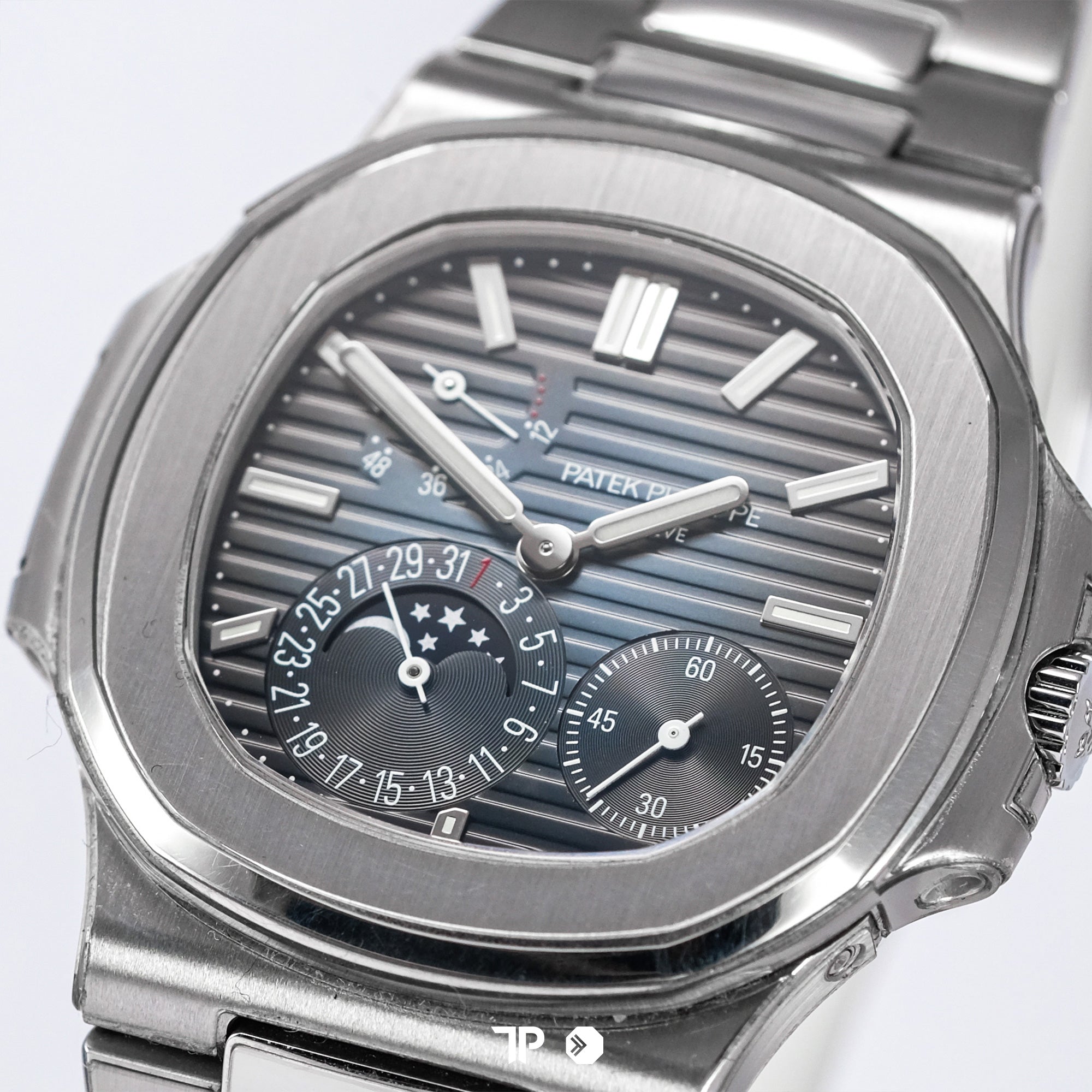 Nautilus 5712/1A-001 Blue Dial (2017)