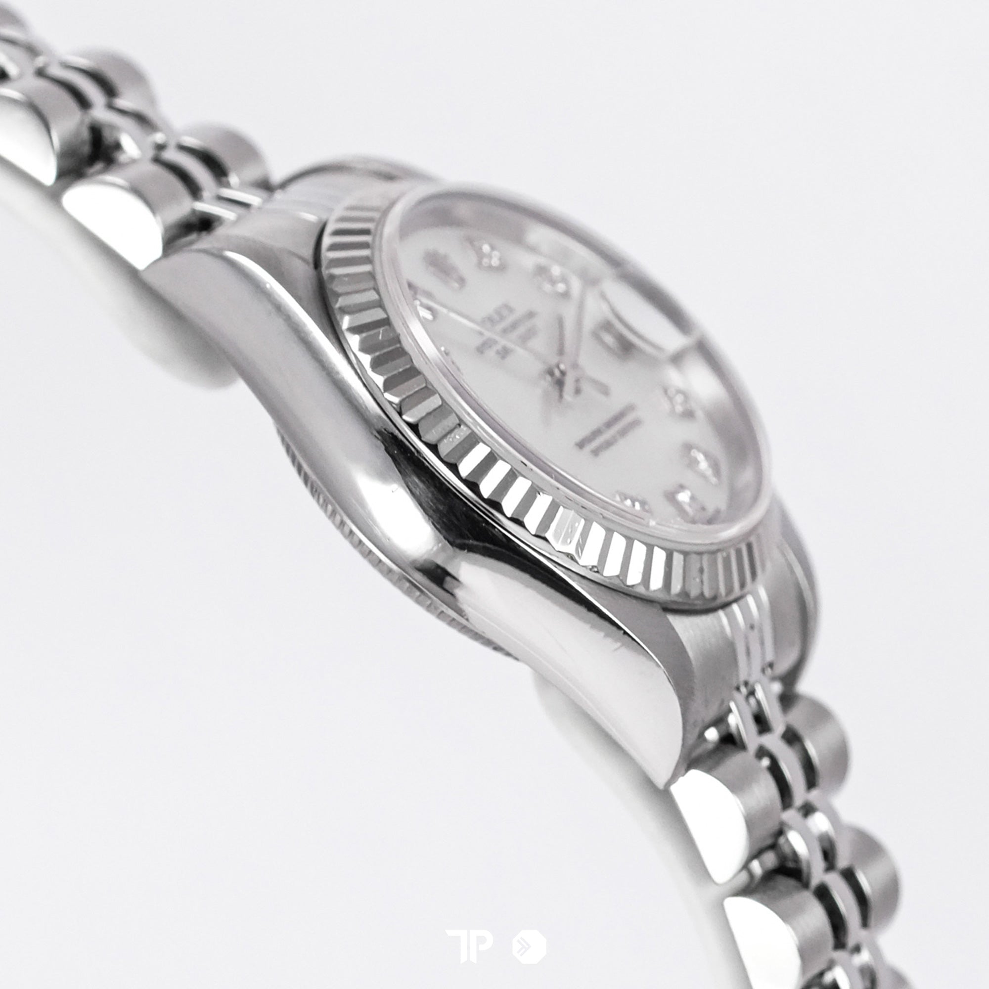 Datejust 26 MOP Diamond Fluted Jubilee