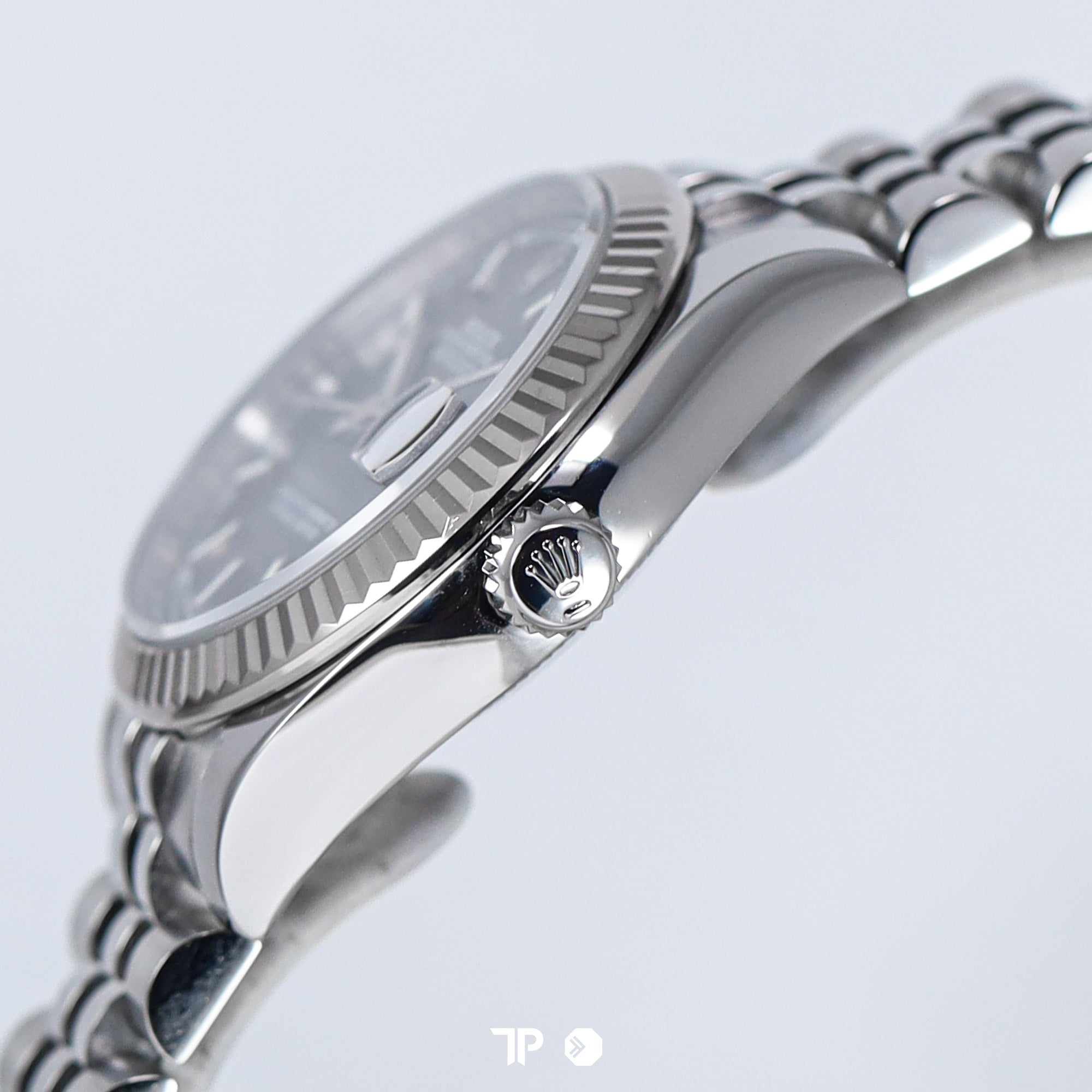 Datejust 31 Blue Jubilee Bracelet White Gold Fluted Bezel (2017)