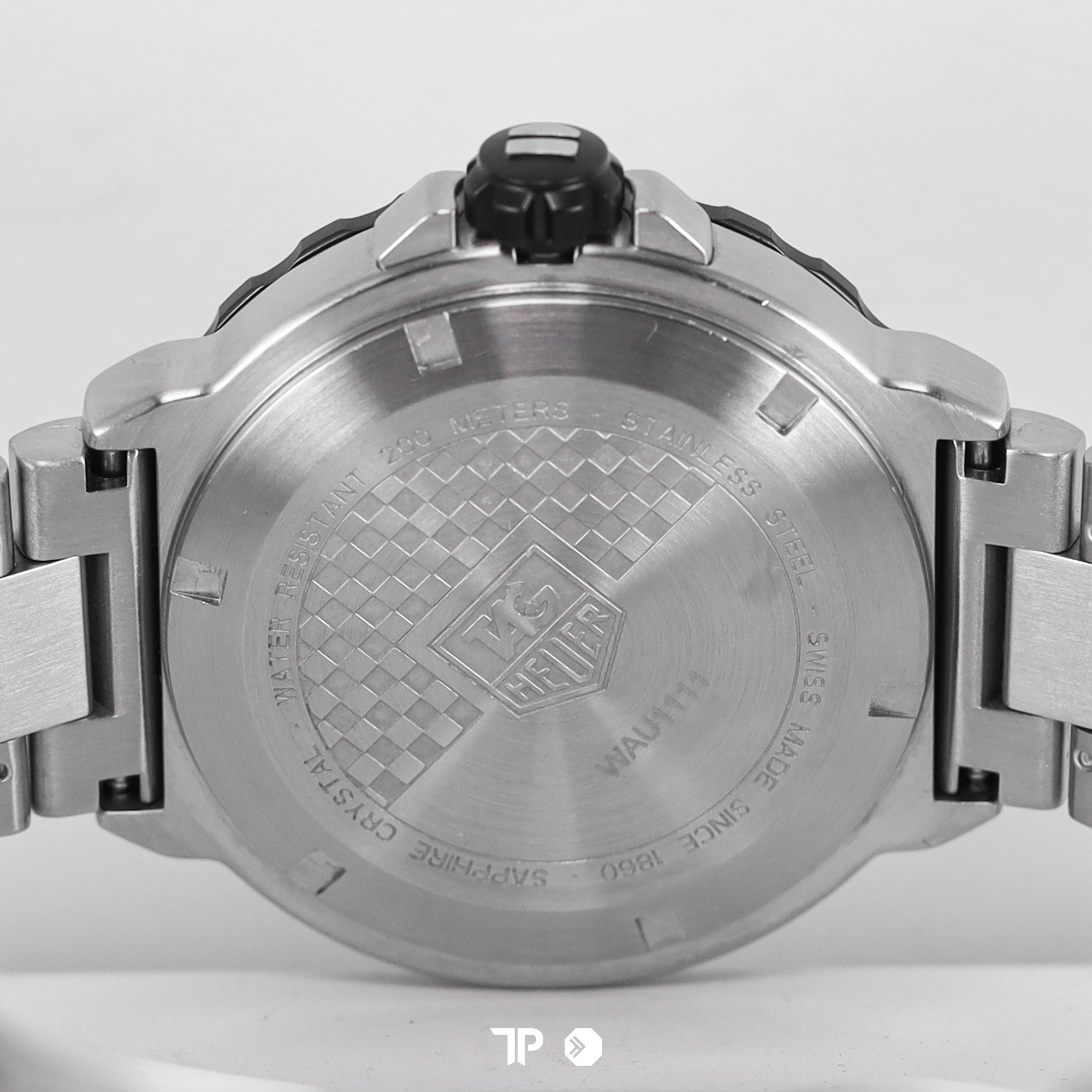 Formula 1 Quartz WAU1111 White 42mm (2014)