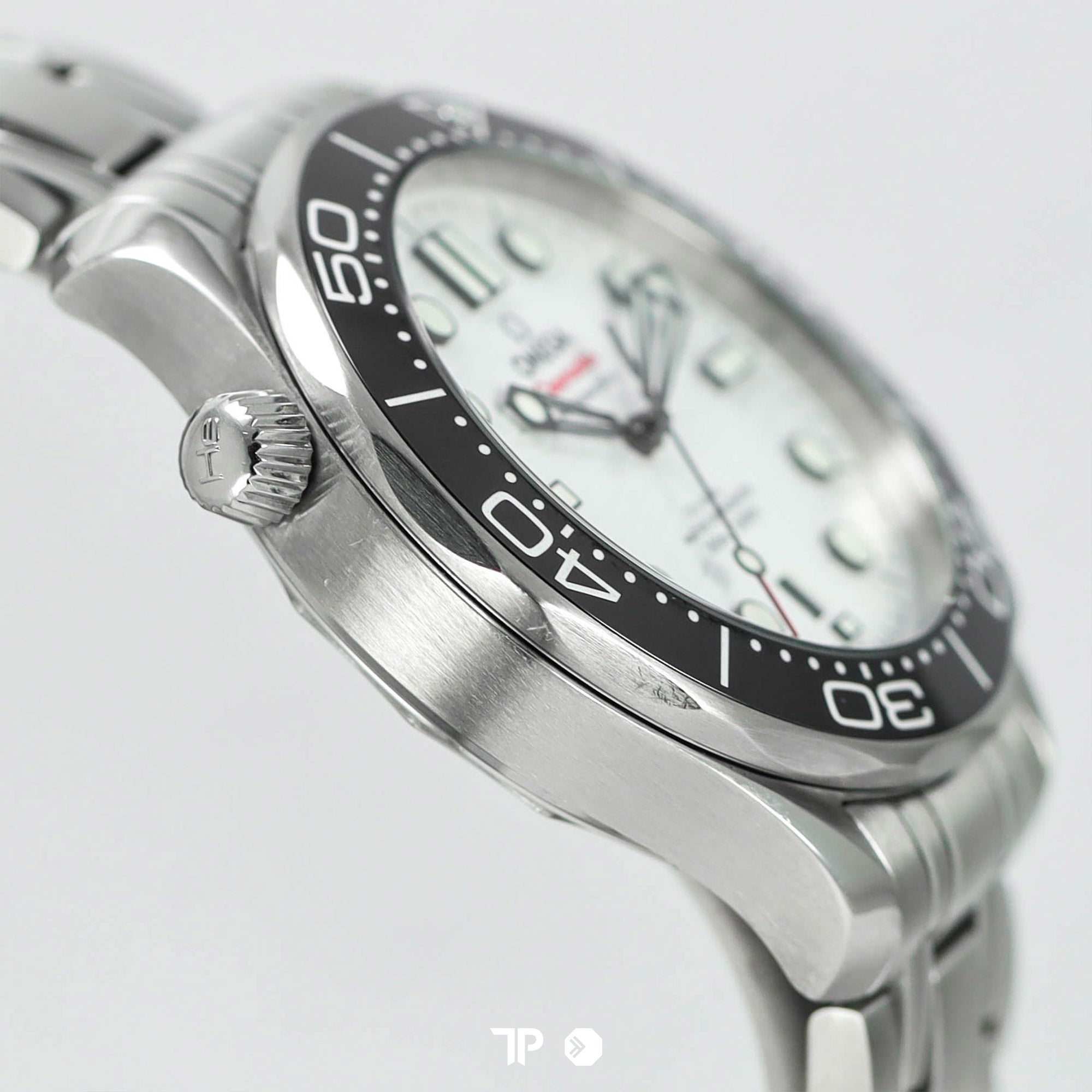 Seamaster Diver White Wave Dial Ceramic Bezel 42mm (2020)