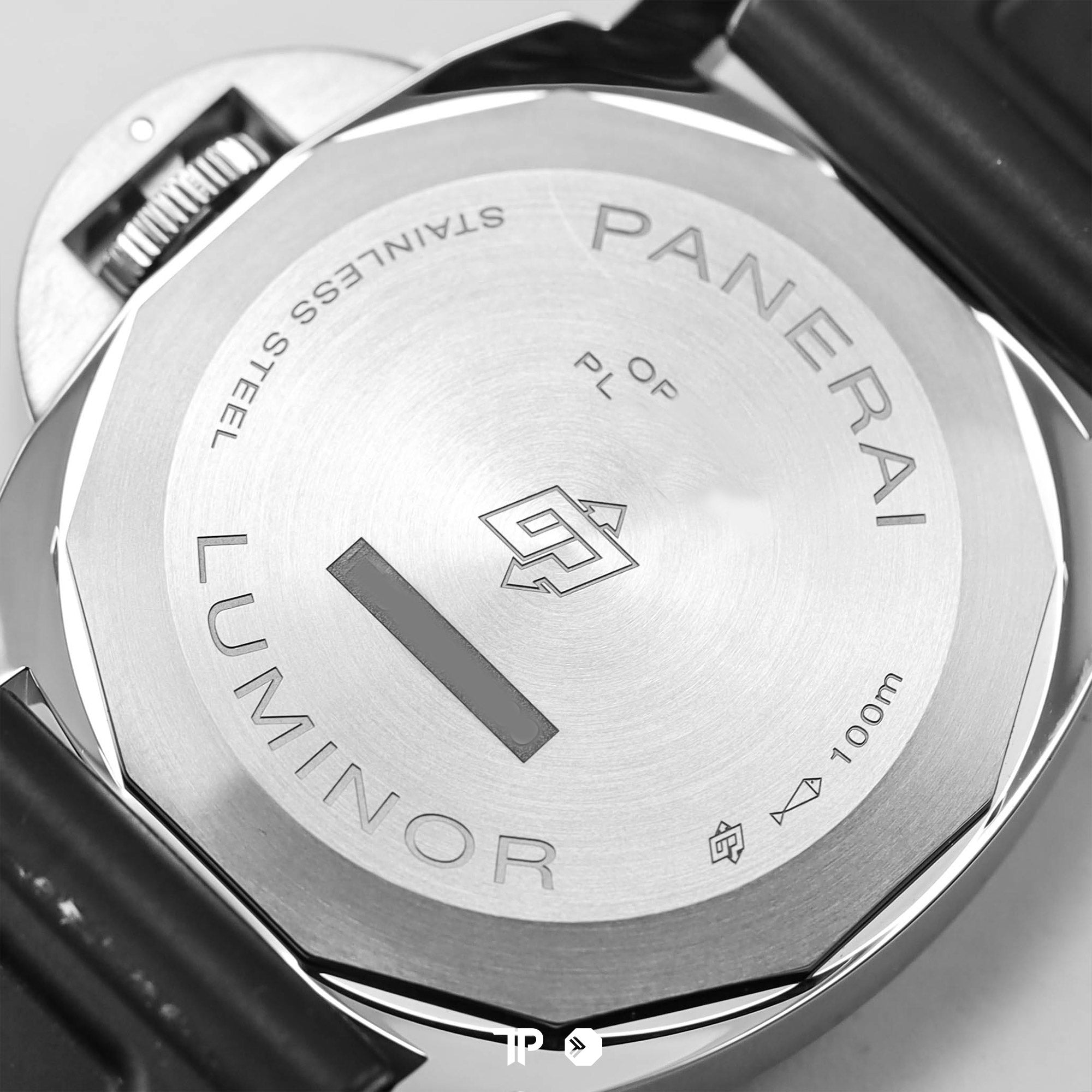 Luminor Base Logo Steel PAM1086 44mm (2023)