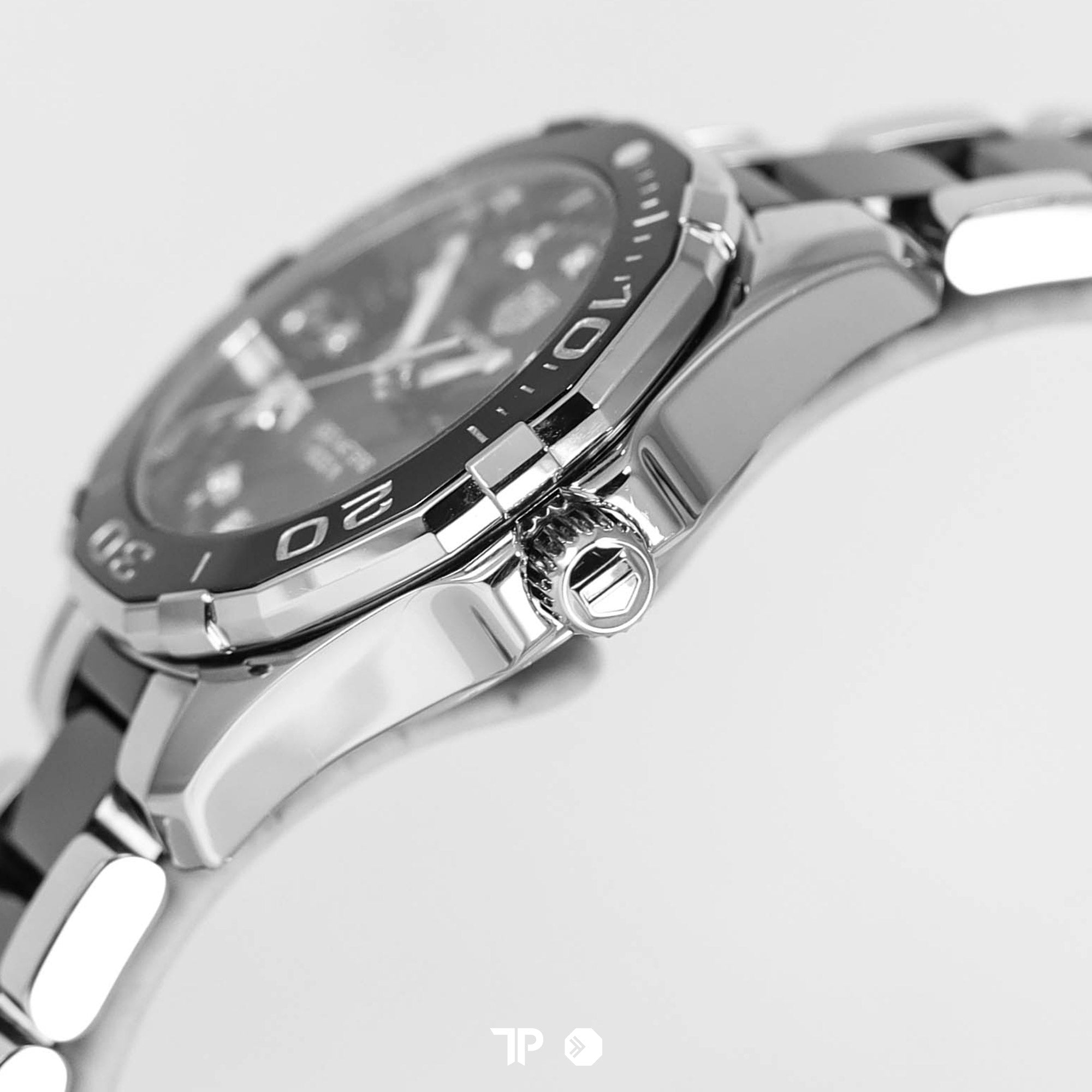 Aquaracer Quartz Lady Black Diamond Ceramic 29mm